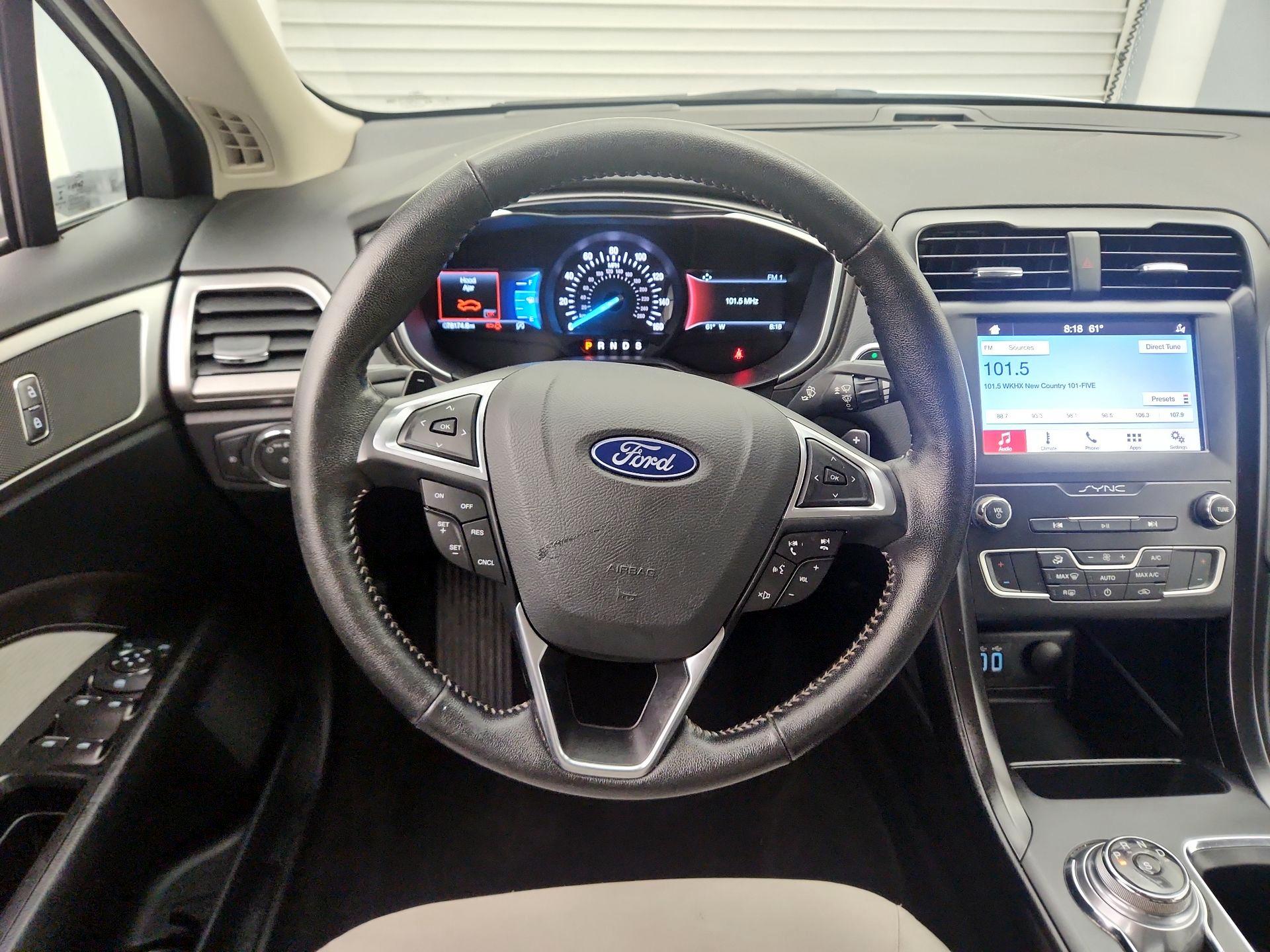 Thumbnail: 2019 Ford Fusion - 10