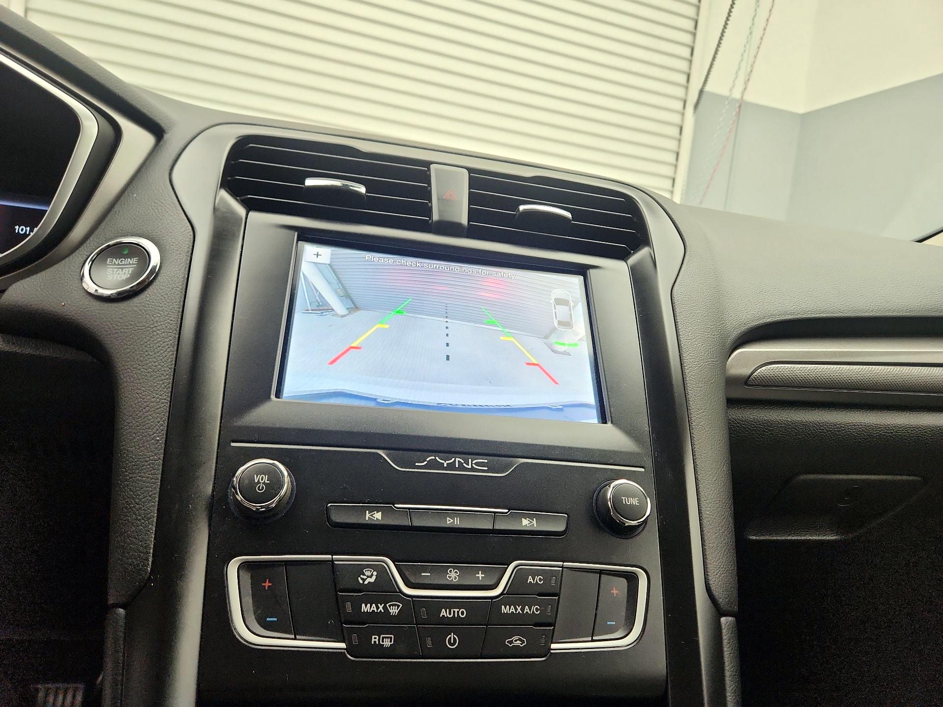 Thumbnail: 2019 Ford Fusion - 14