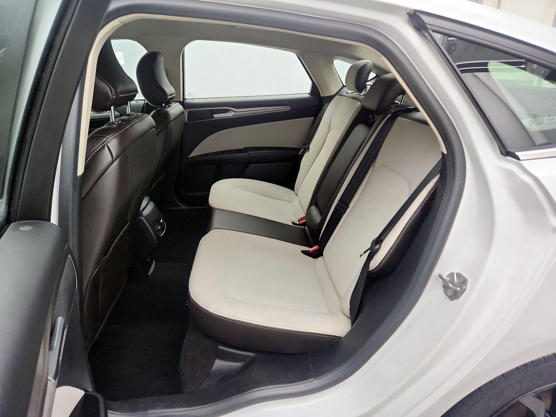 Thumbnail: 2019 Ford Fusion - 19