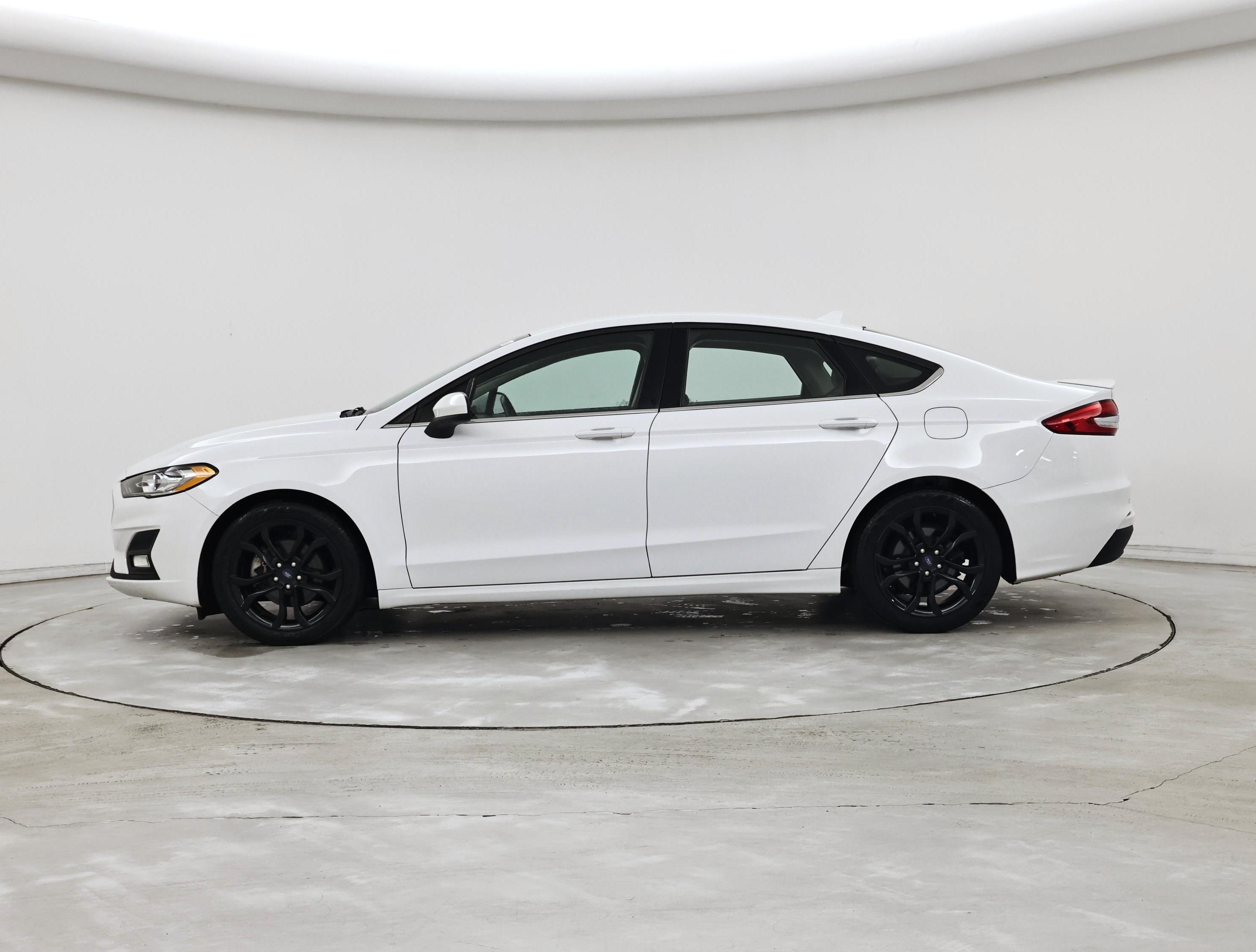 Thumbnail: 2019 Ford Fusion - 3