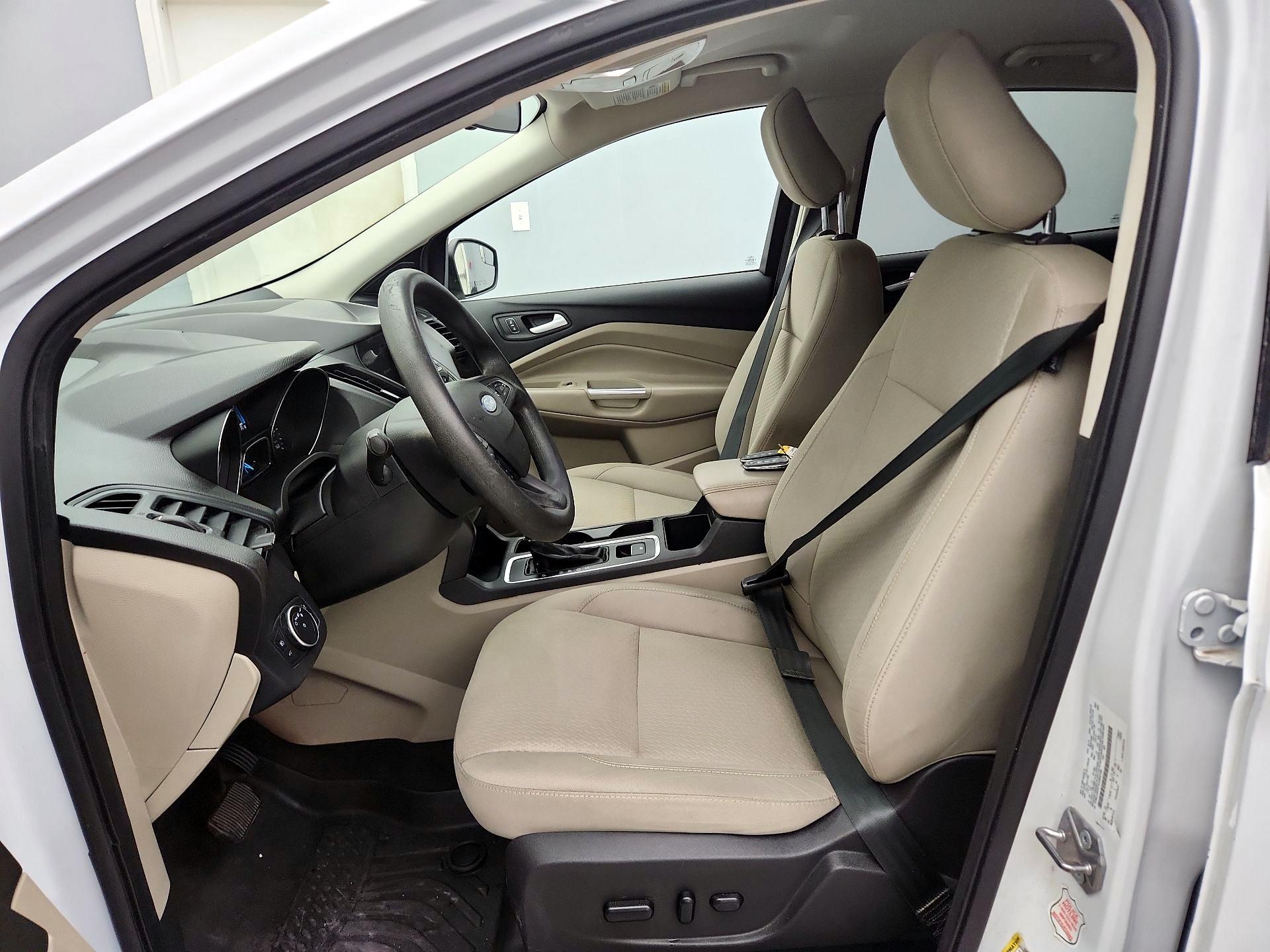 Thumbnail: 2019 Ford Escape - 11