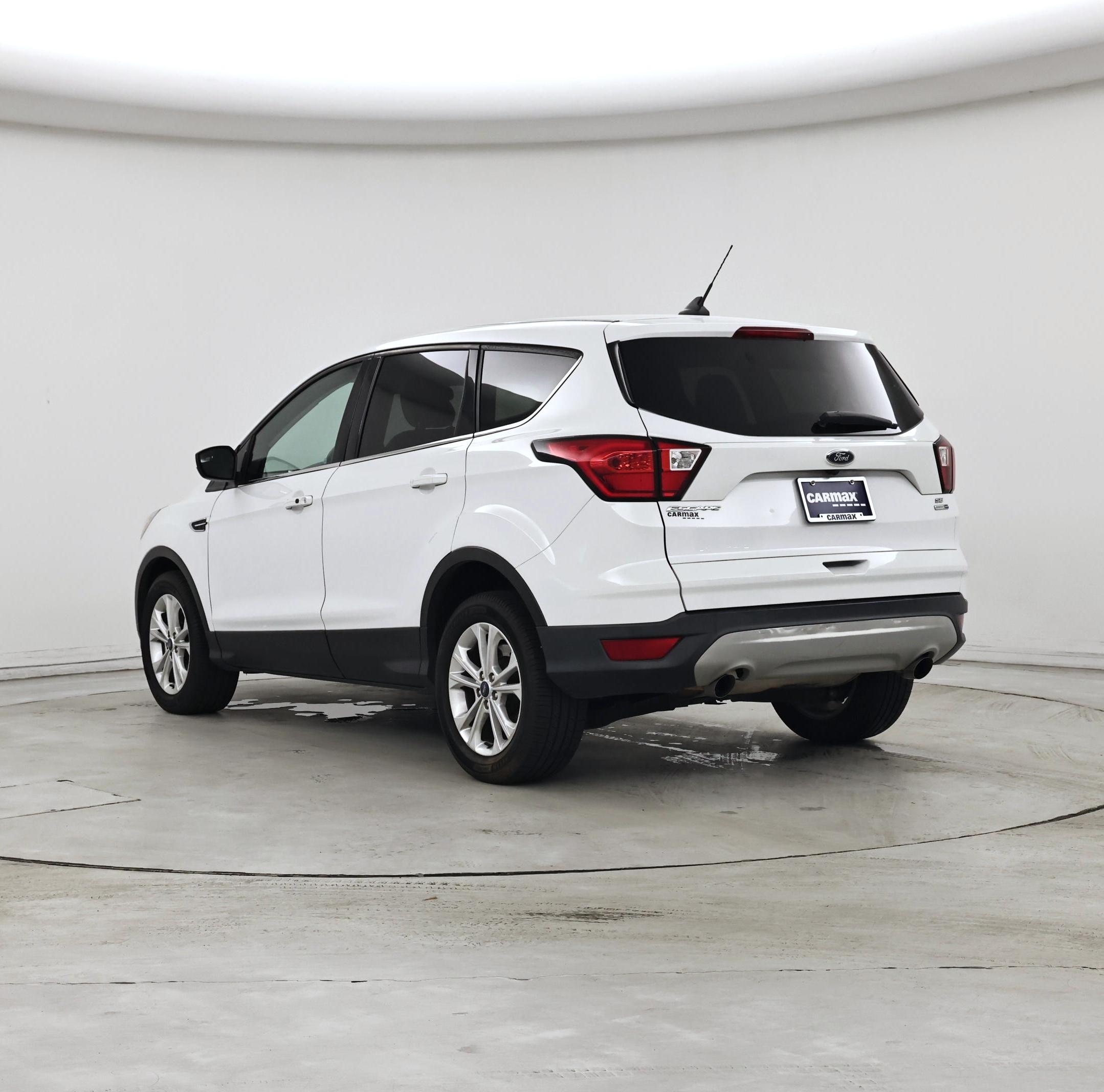 Thumbnail: 2019 Ford Escape - 2
