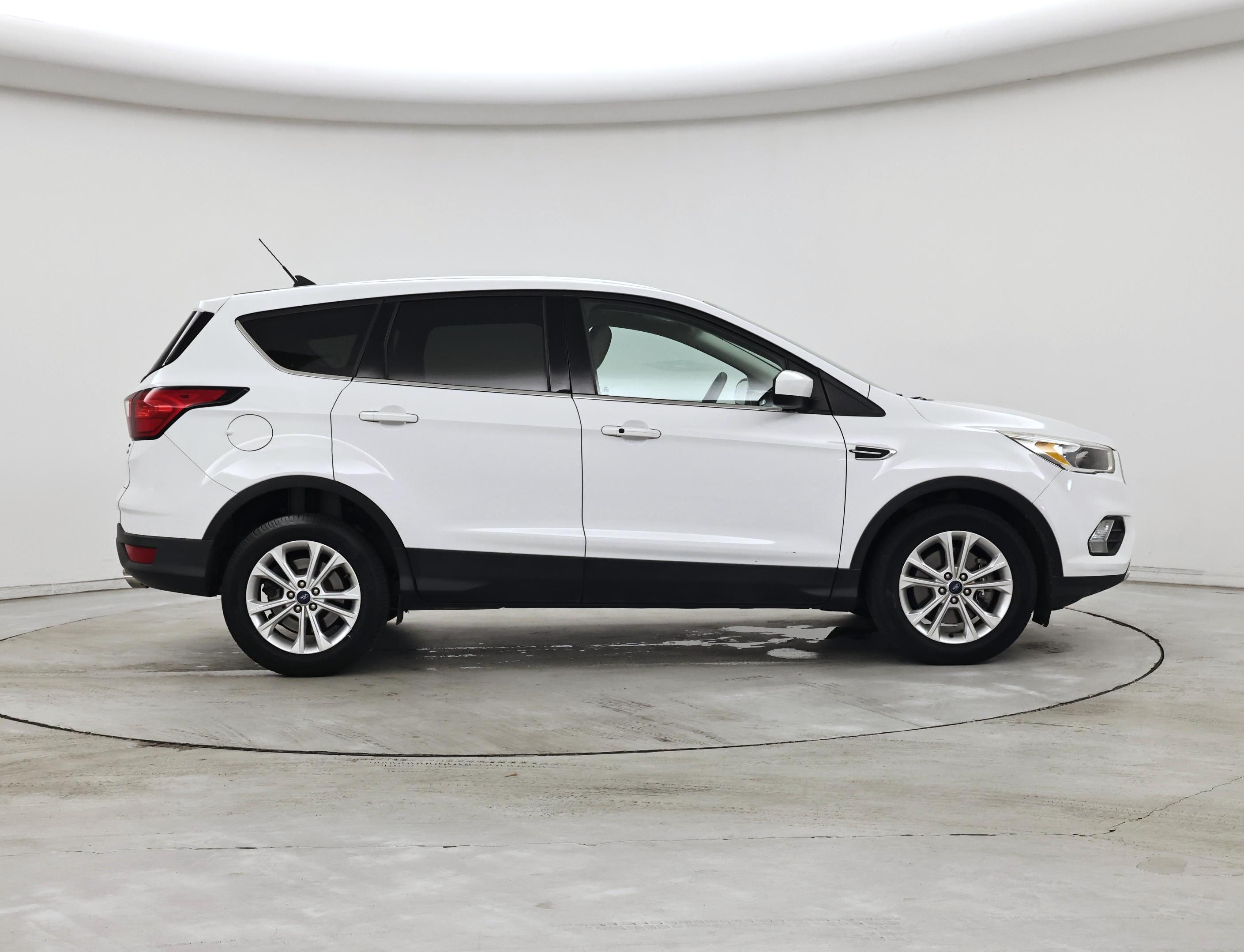 Thumbnail: 2019 Ford Escape - 7