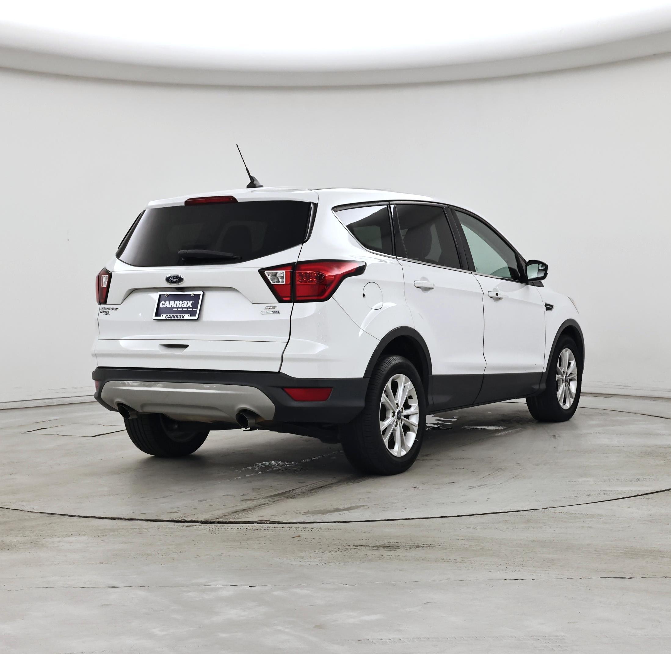 Thumbnail: 2019 Ford Escape - 8