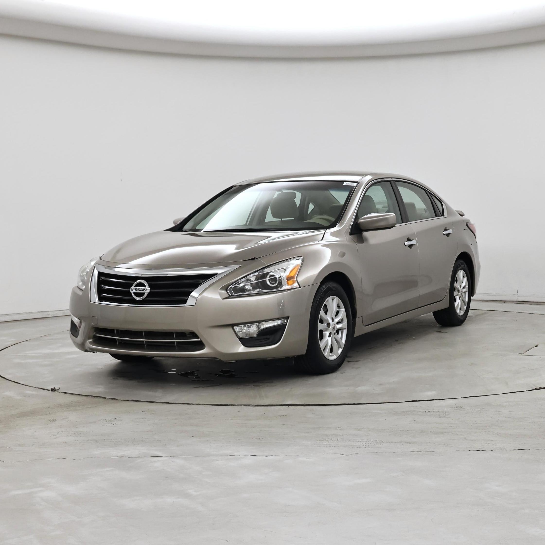 Thumbnail: 2014 Nissan Altima - 4