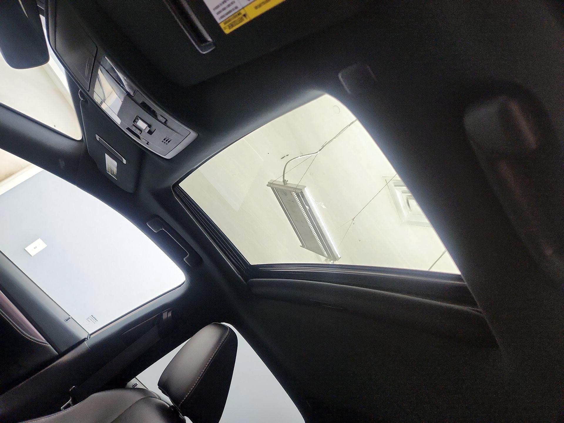 Thumbnail: 2020 Lexus RX - 20