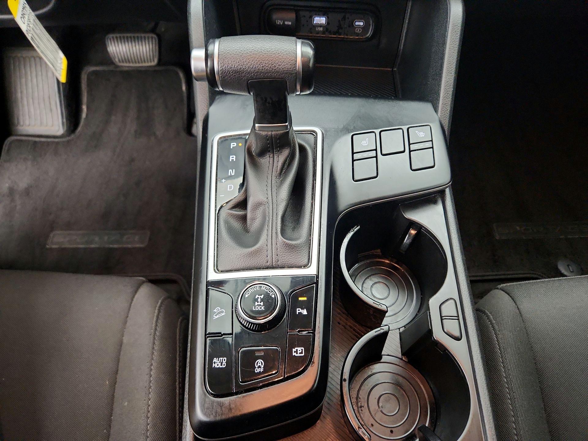 Thumbnail: 2023 Kia Sportage - 17