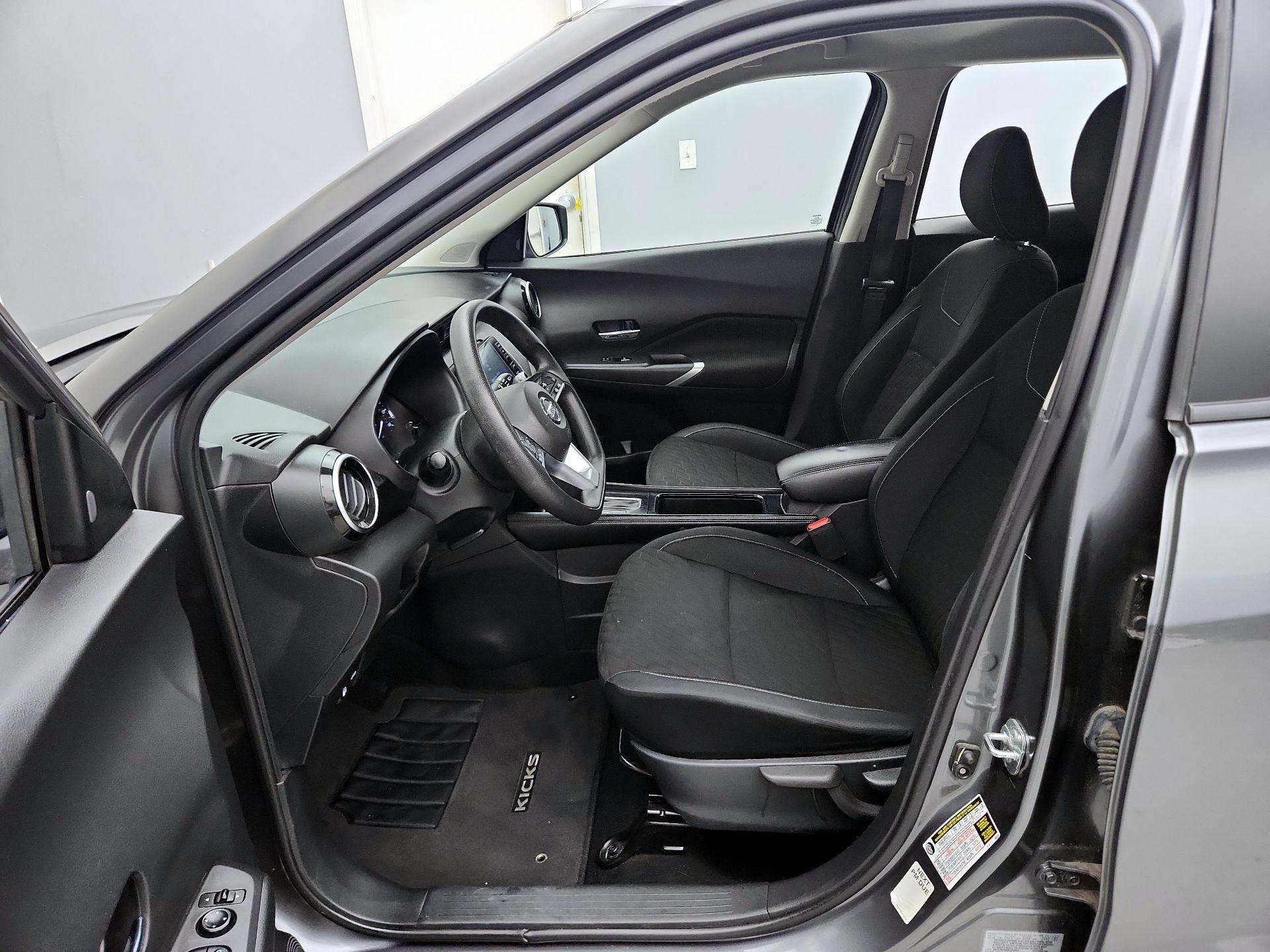 Thumbnail: 2021 Nissan Kicks - 11