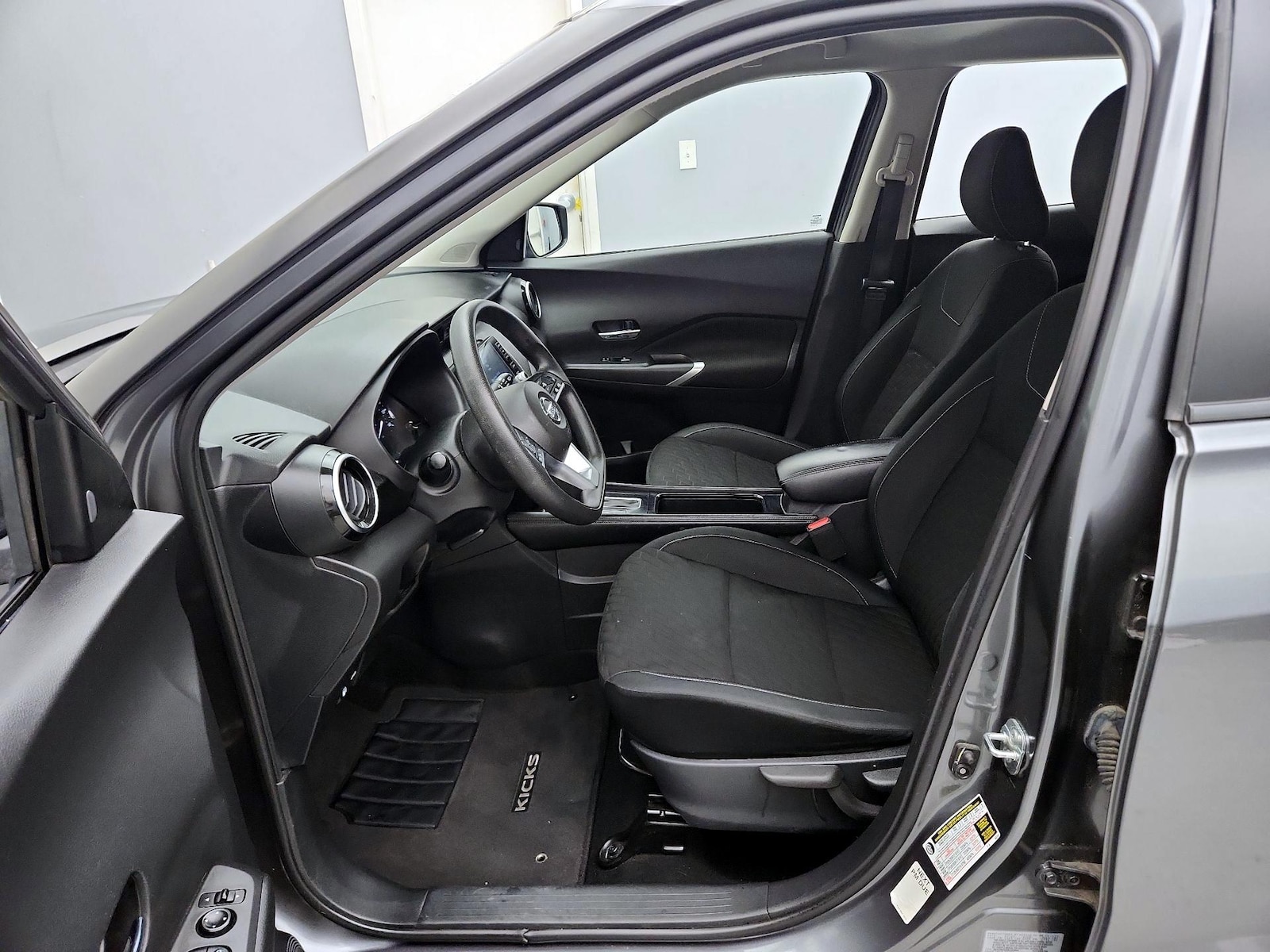 2021 Nissan Kicks SV - Photo 12