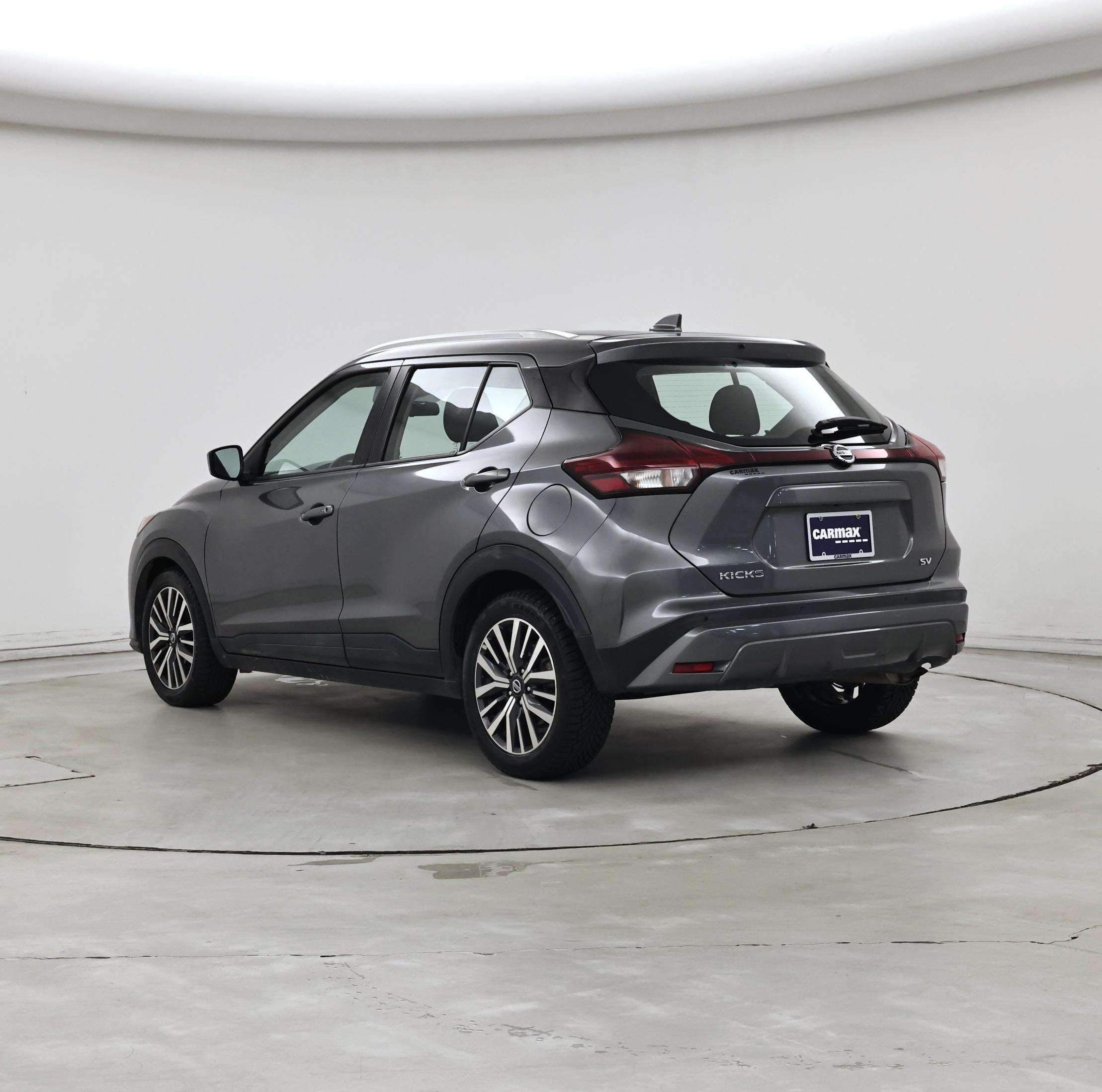Thumbnail: 2021 Nissan Kicks - 2