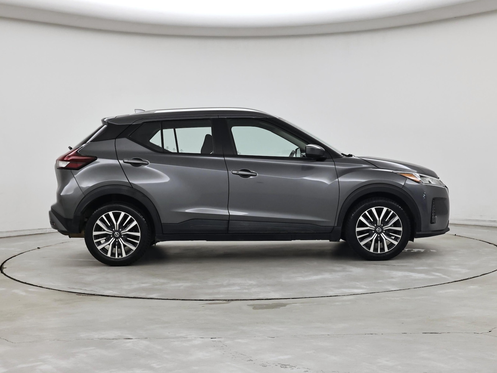 2021 Nissan Kicks SV - Photo 8
