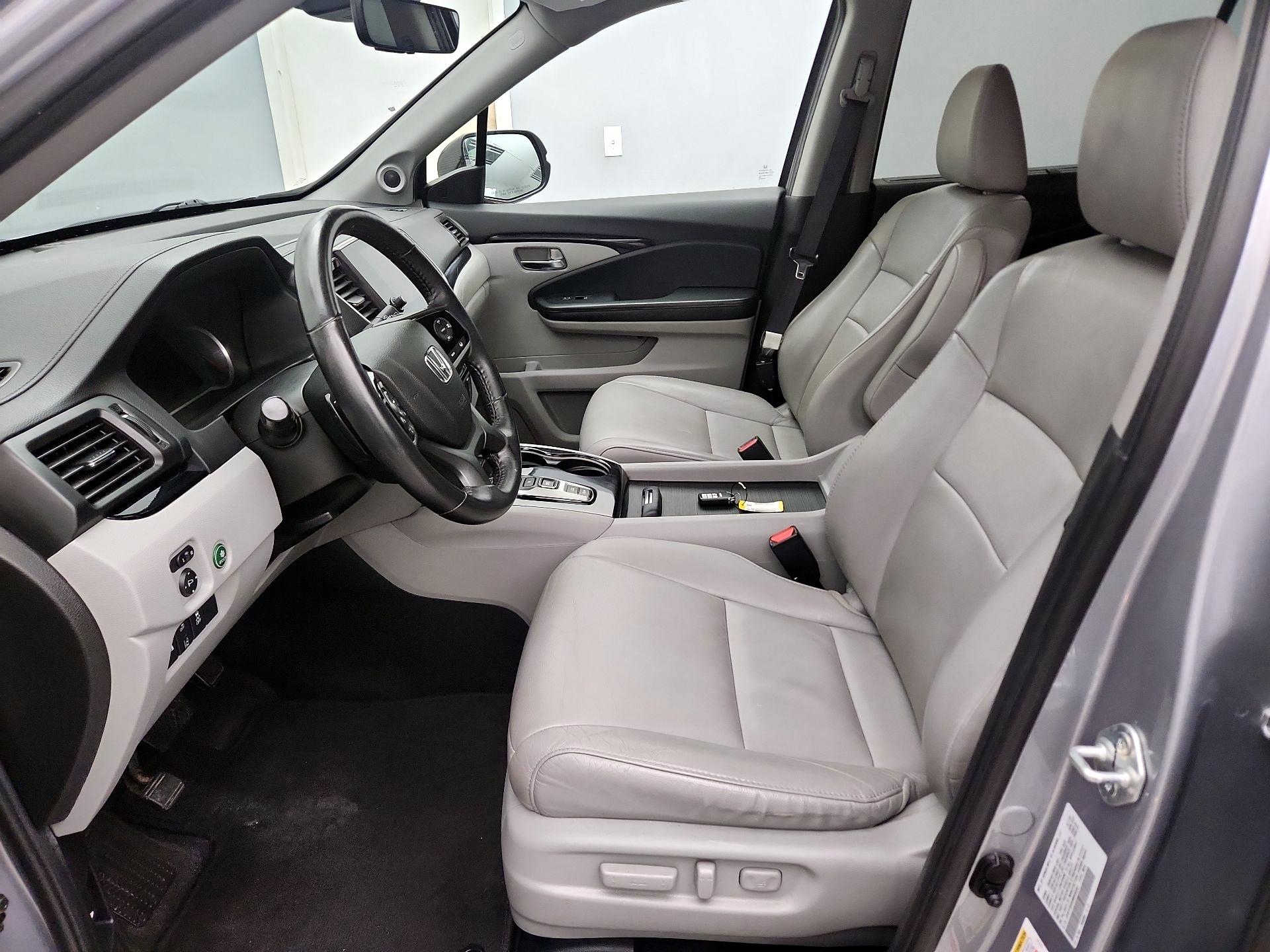 Thumbnail: 2021 Honda Pilot - 11