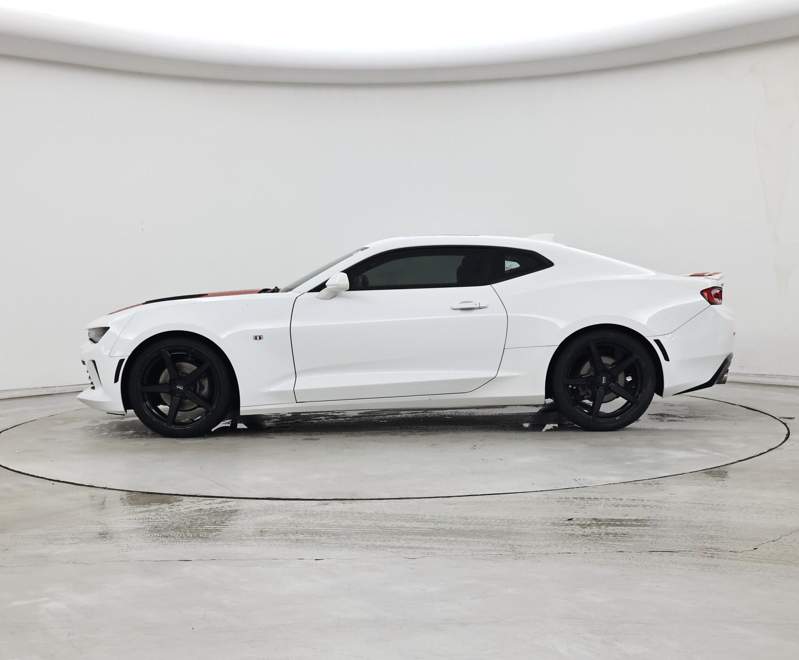 Thumbnail: 2018 Chevrolet Camaro - 3