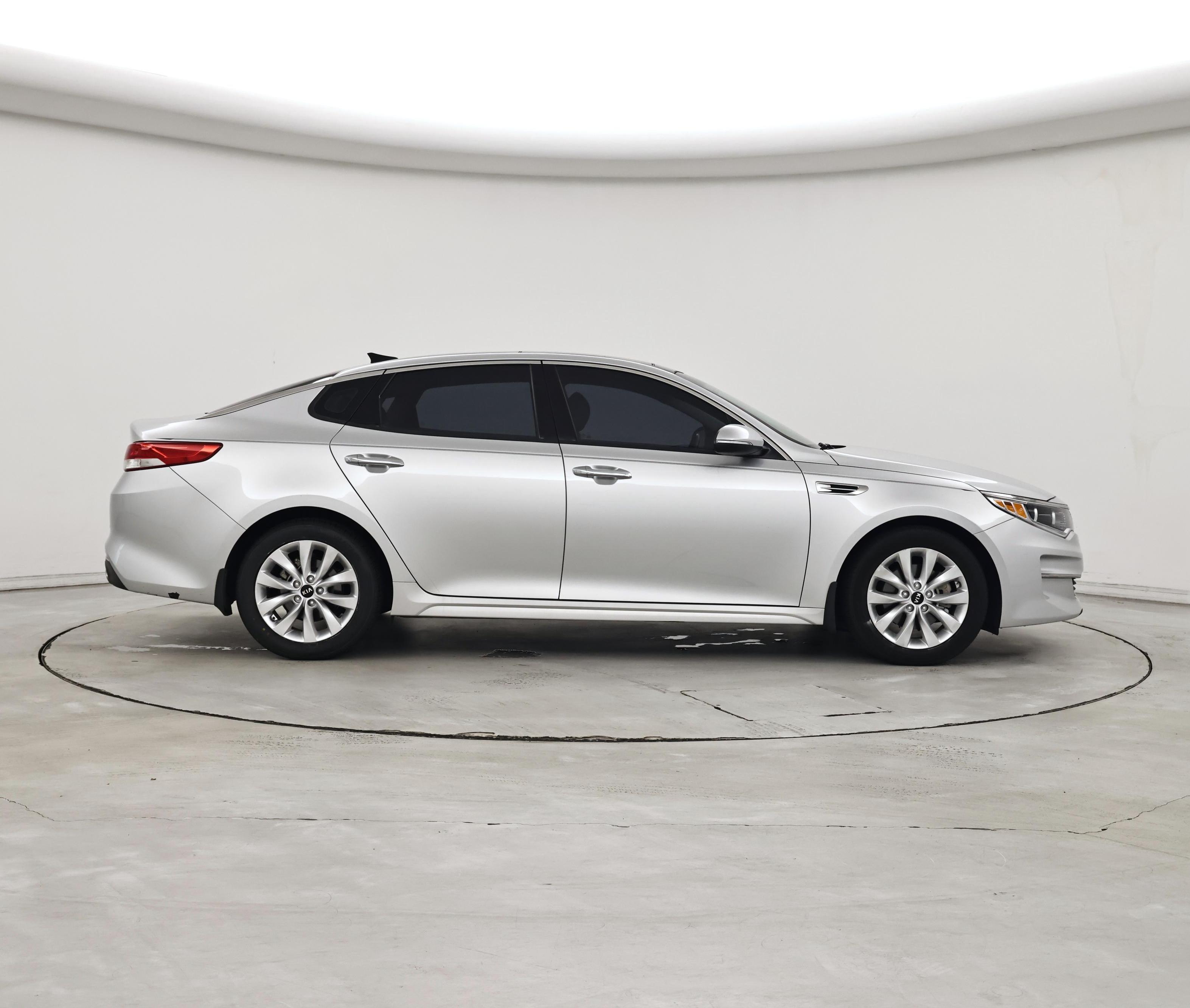 Thumbnail: 2016 Kia Optima - 7
