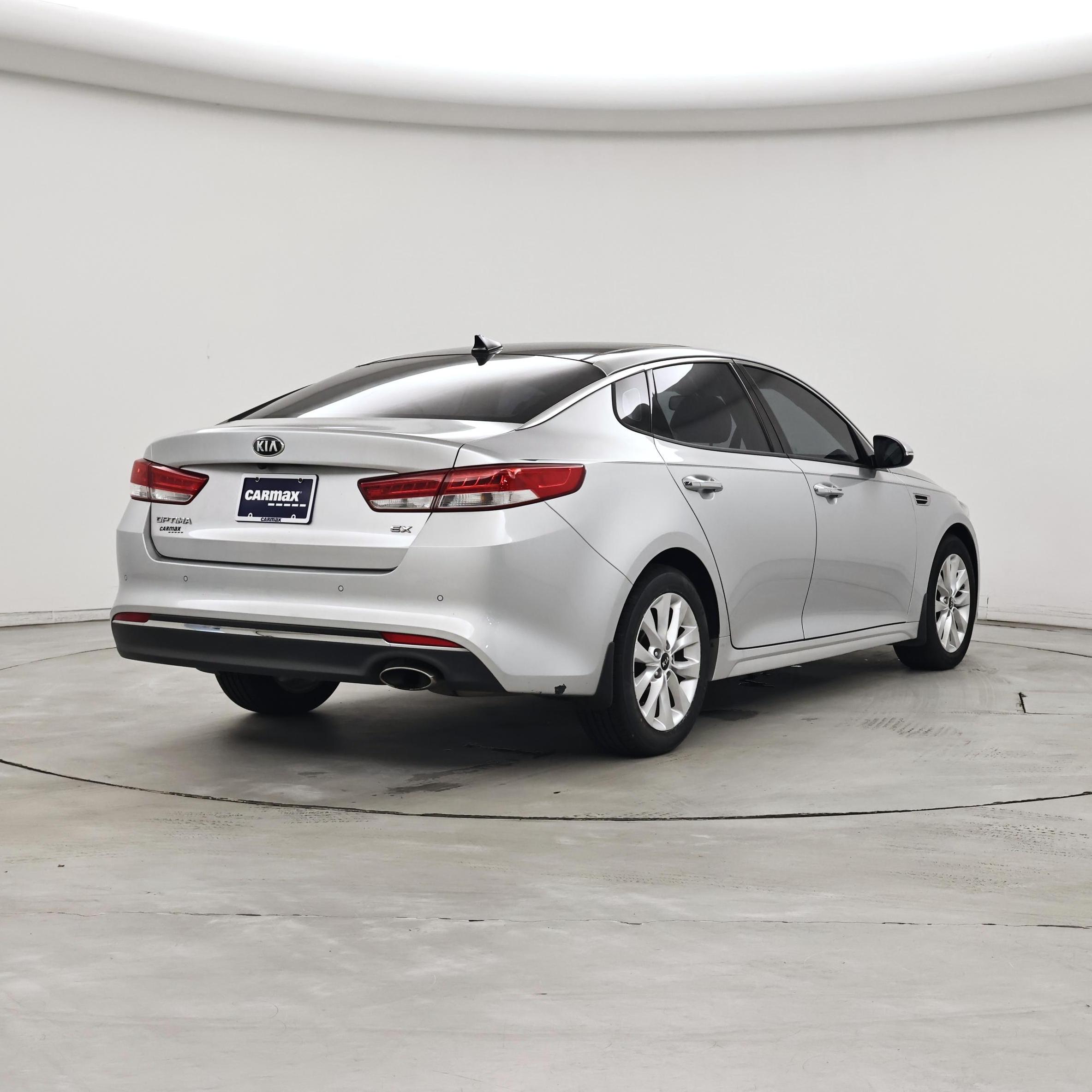Thumbnail: 2016 Kia Optima - 8