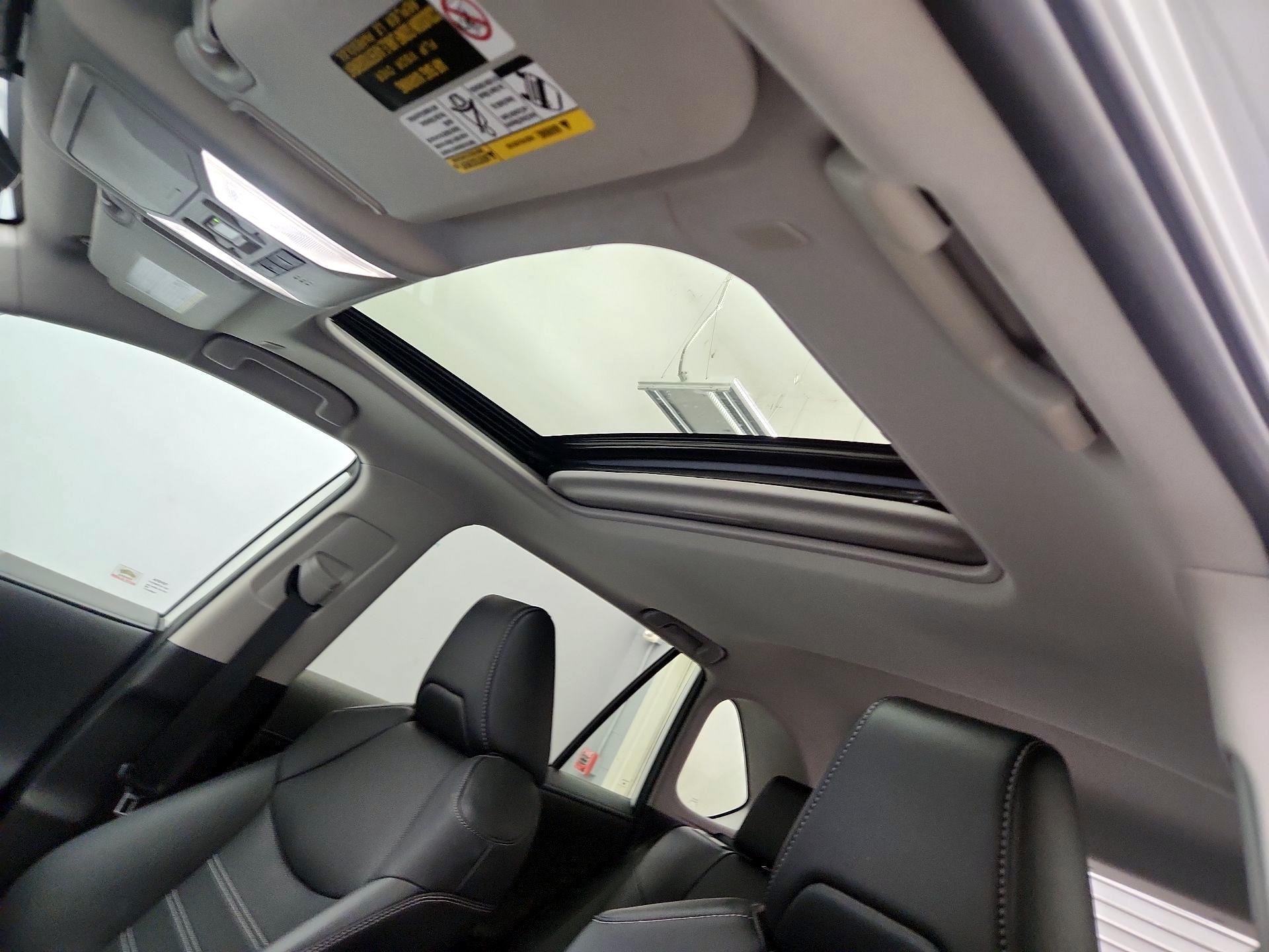 Thumbnail: 2024 Toyota RAV4 - 19