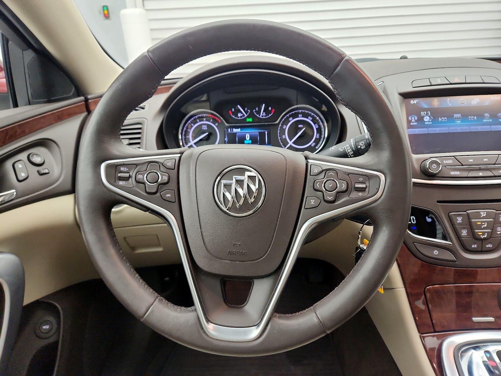2017 Buick Regal Sport Touring - Photo 11