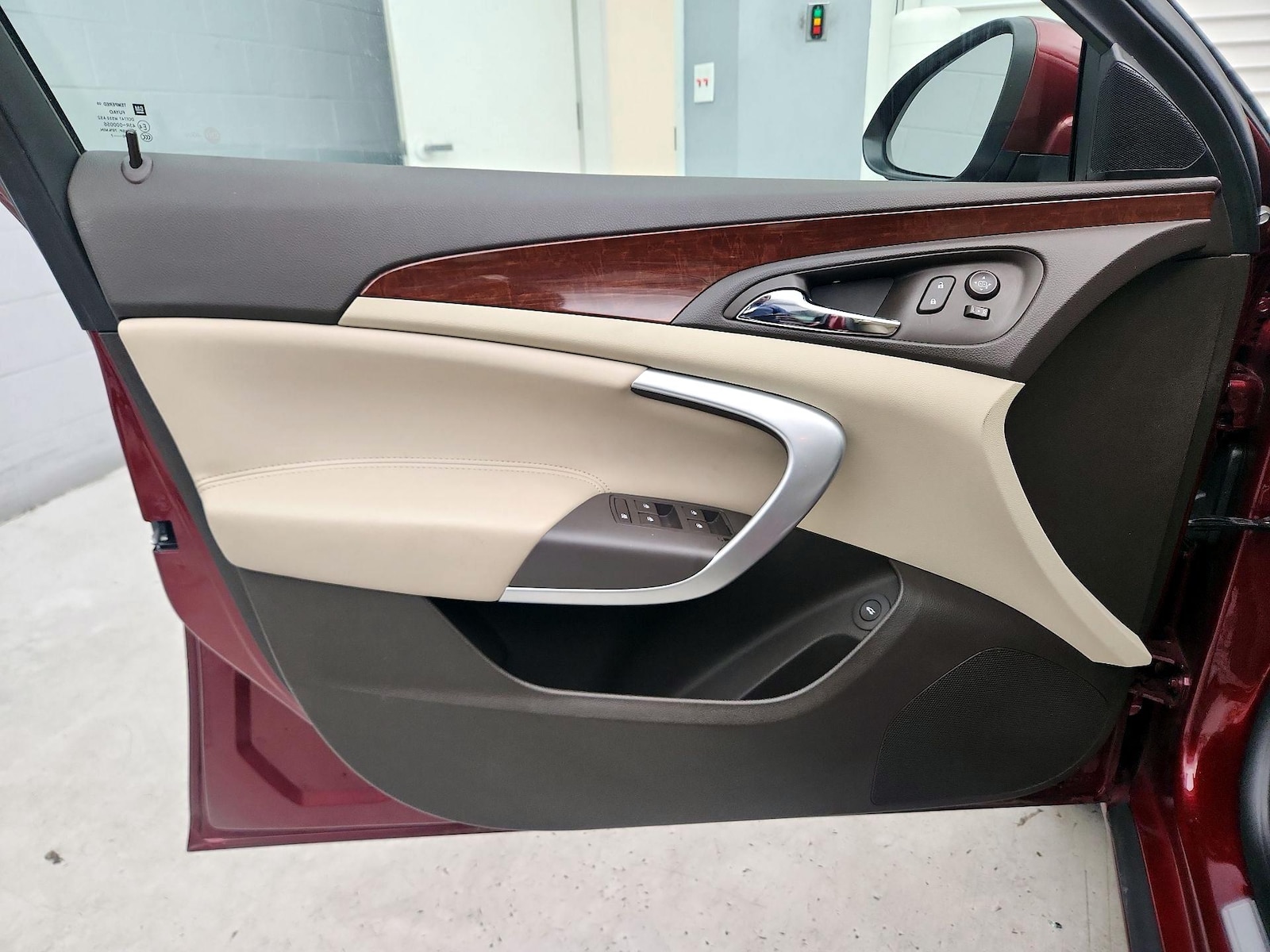 2017 Buick Regal Sport Touring - Photo 13