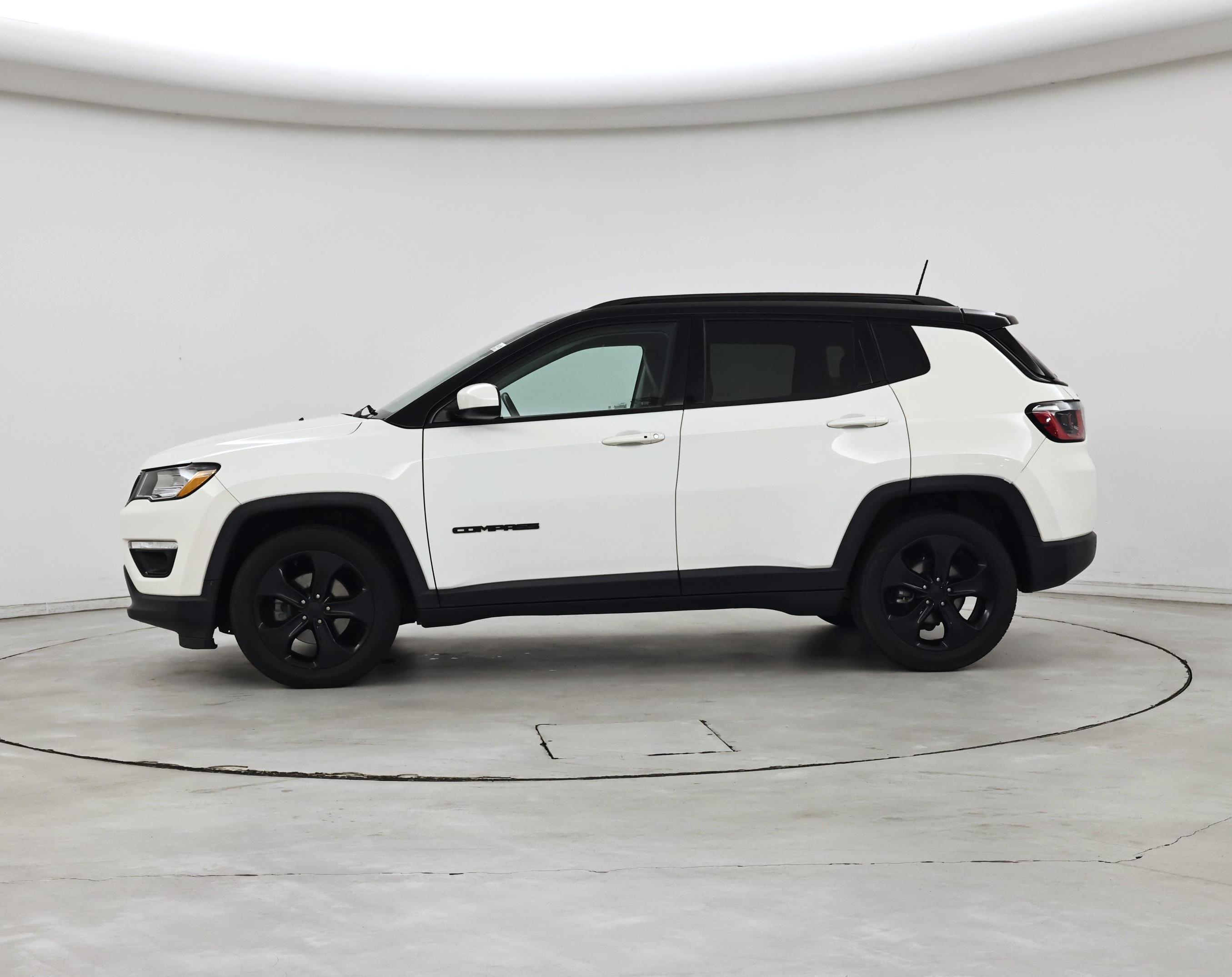 Thumbnail: 2019 Jeep Compass - 3