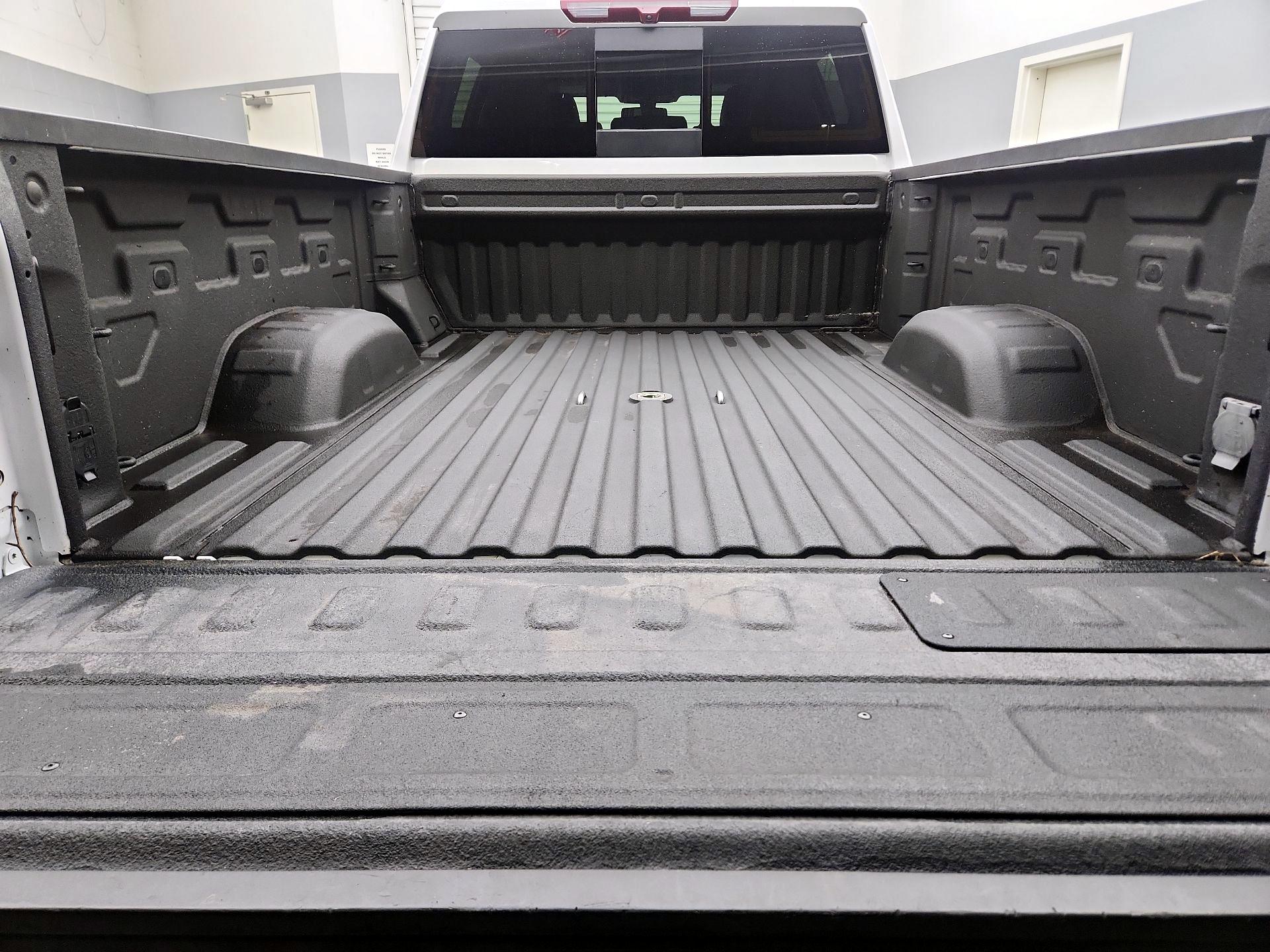 Thumbnail: 2022 Chevrolet Silverado 2500 - 20