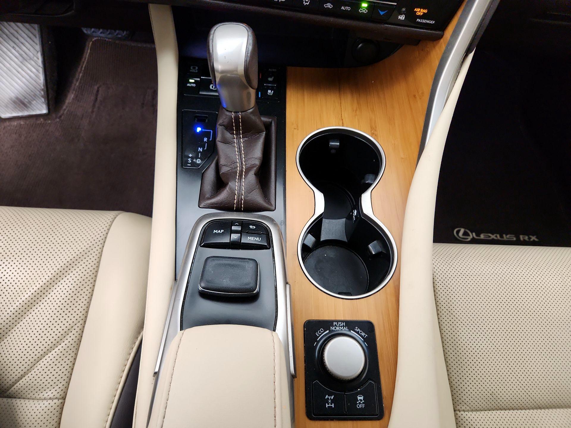 Thumbnail: 2017 Lexus RX - 18