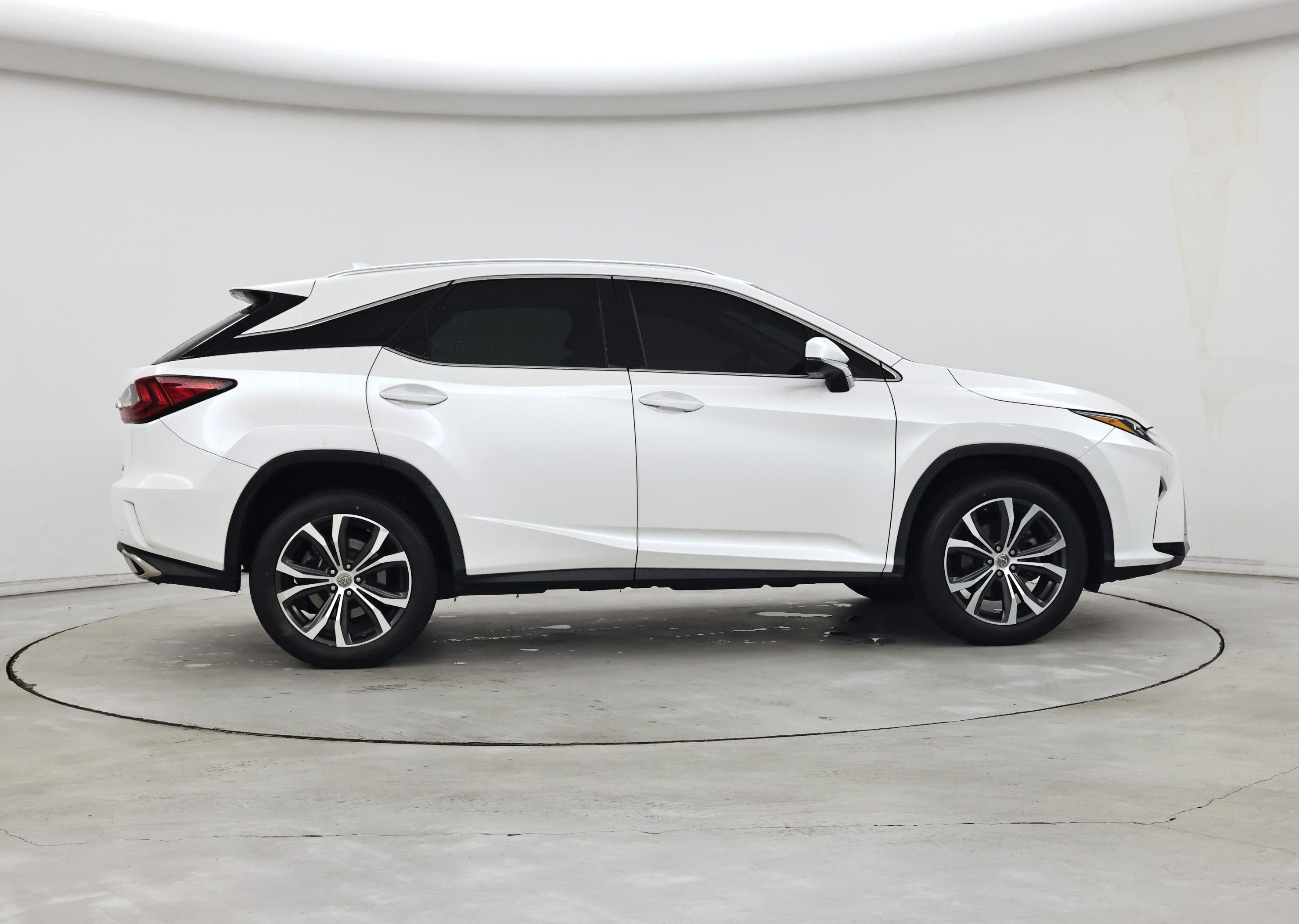 Thumbnail: 2017 Lexus RX - 7