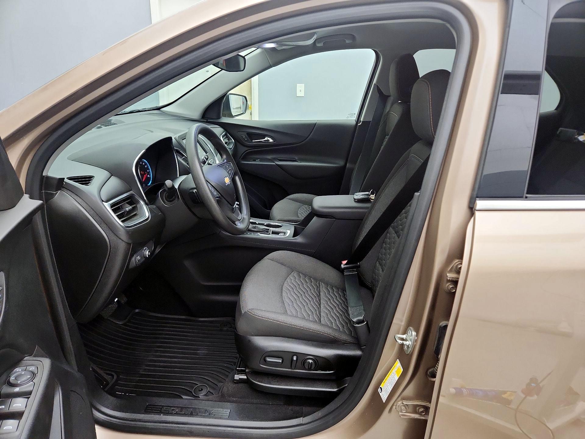 Thumbnail: 2019 Chevrolet Equinox - 11