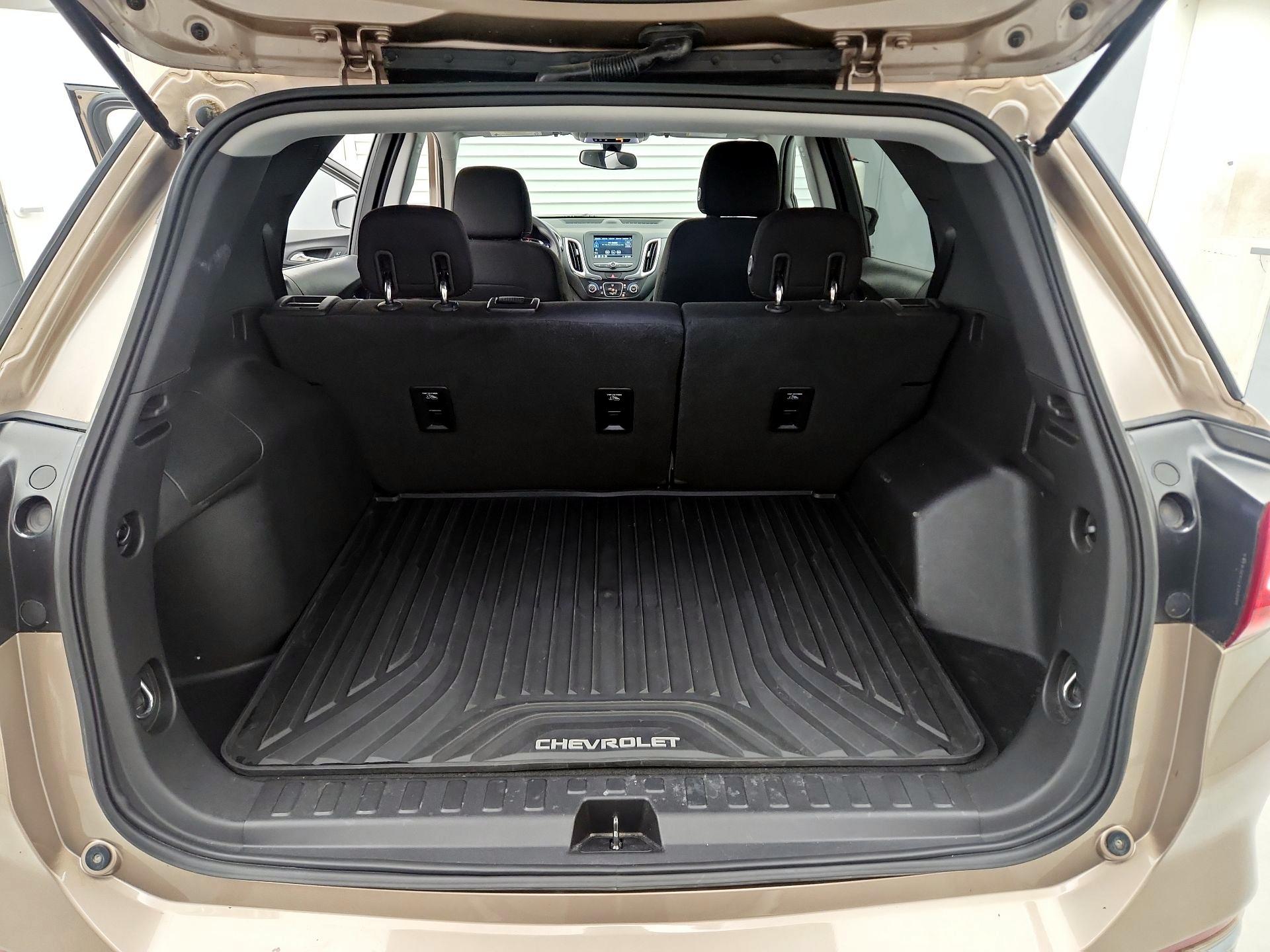 Thumbnail: 2019 Chevrolet Equinox - 20