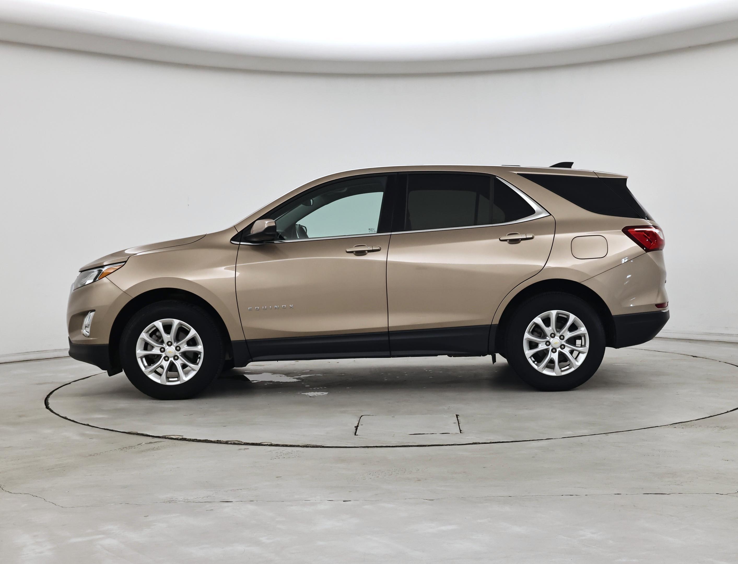 Thumbnail: 2019 Chevrolet Equinox - 3