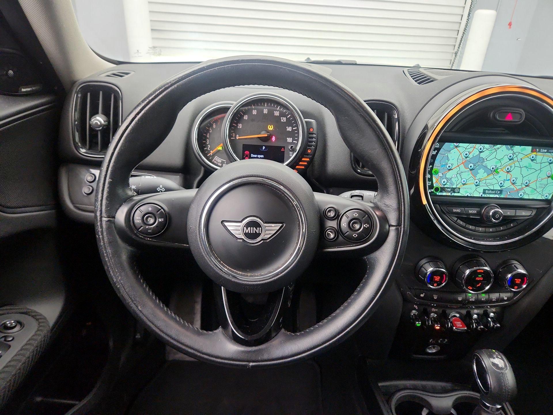 Thumbnail: 2017 MINI Cooper Countryman - 10