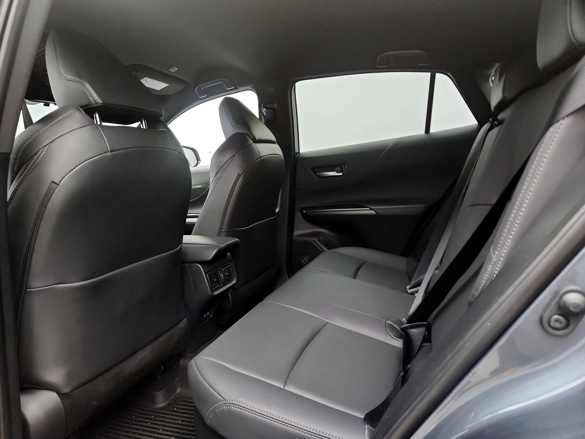 Thumbnail: 2024 Toyota Venza - 19