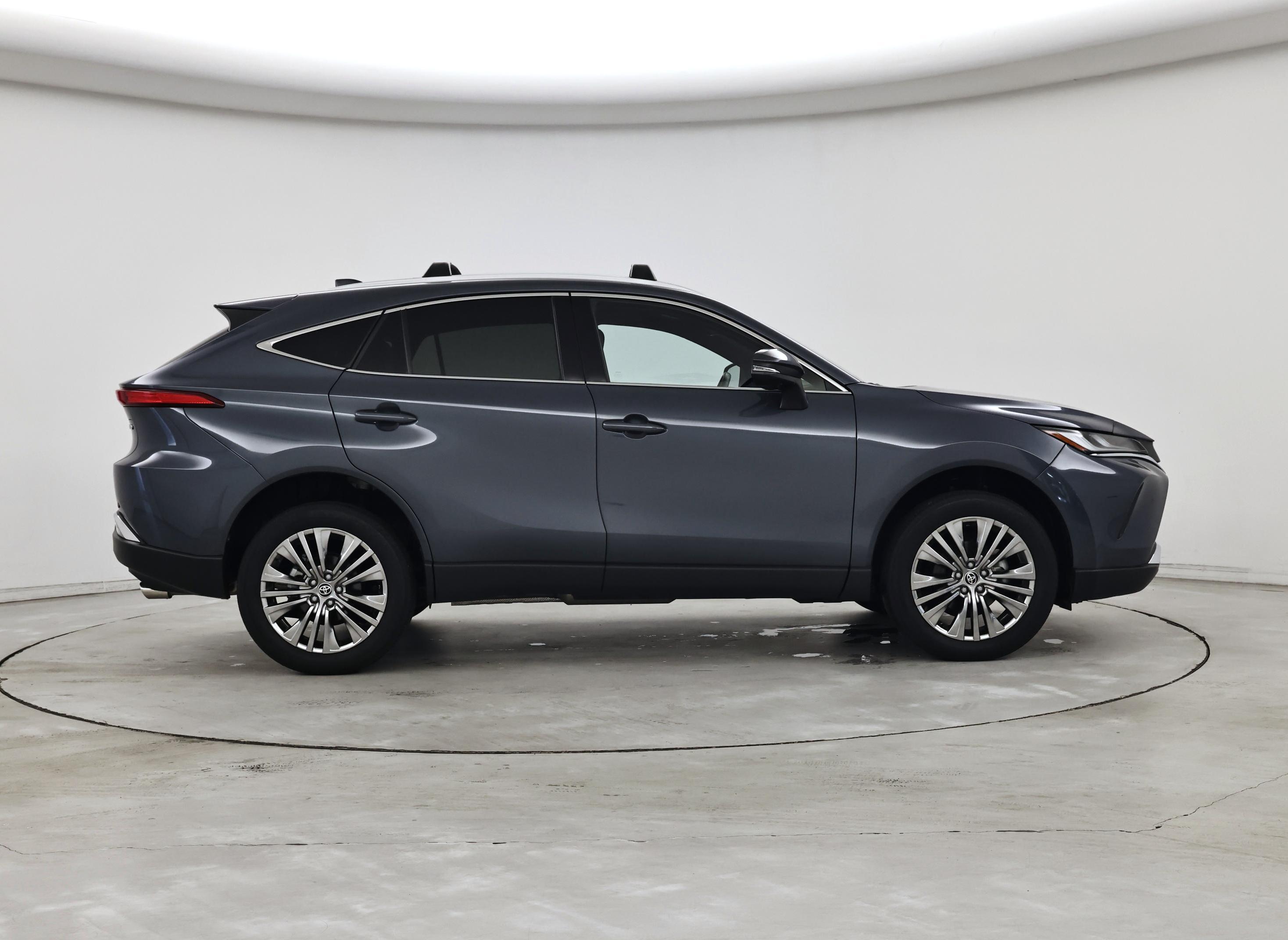 Thumbnail: 2024 Toyota Venza - 7