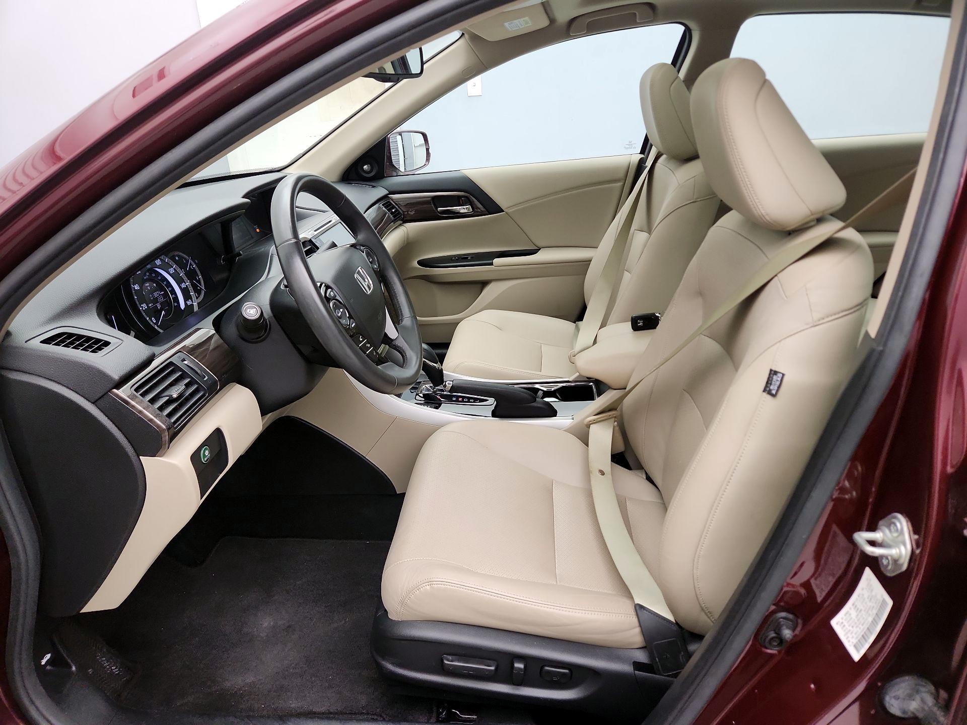 Thumbnail: 2016 Honda Accord - 11