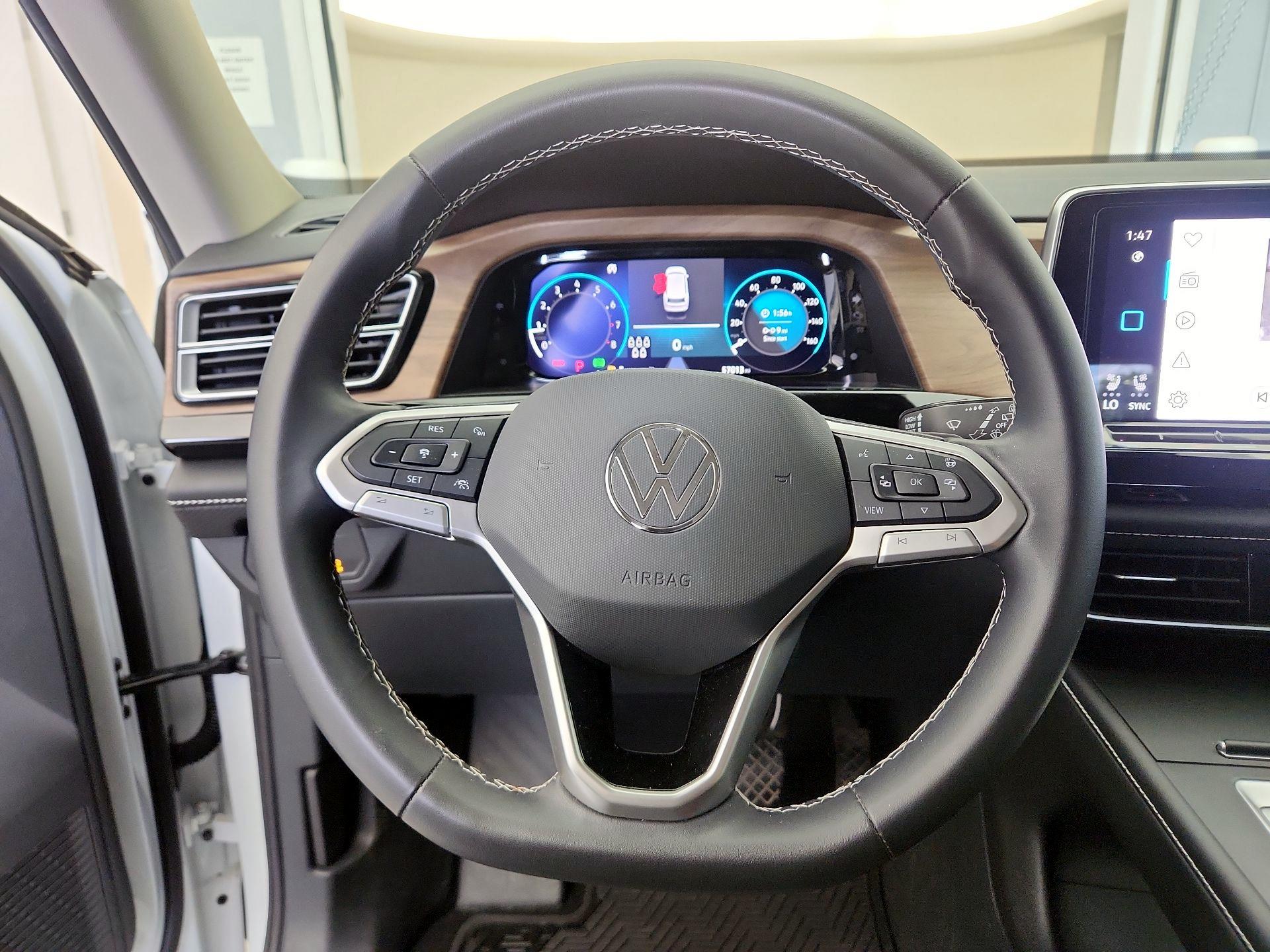 Thumbnail: 2024 Volkswagen Atlas - 10