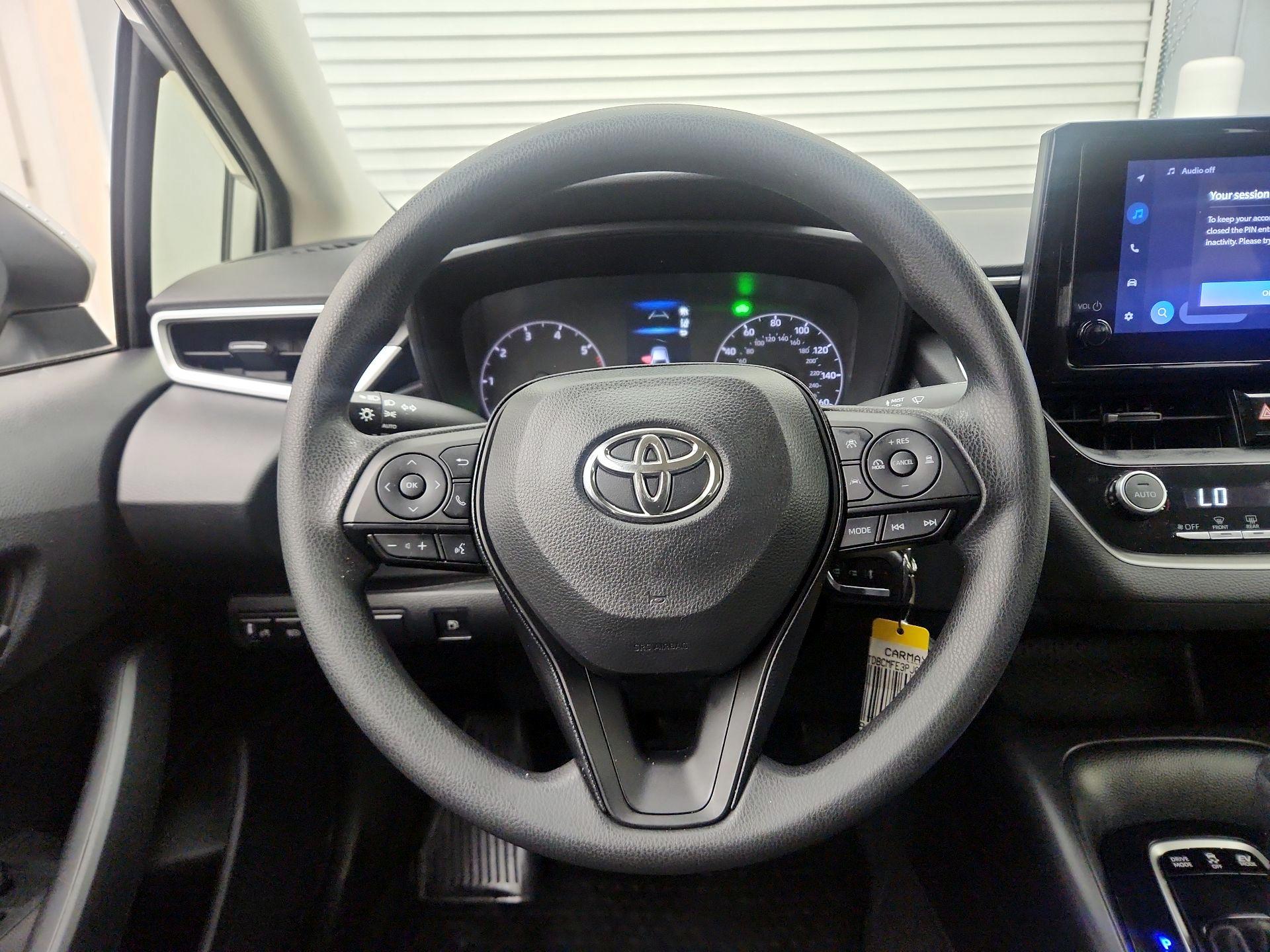 Thumbnail: 2023 Toyota Corolla - 10