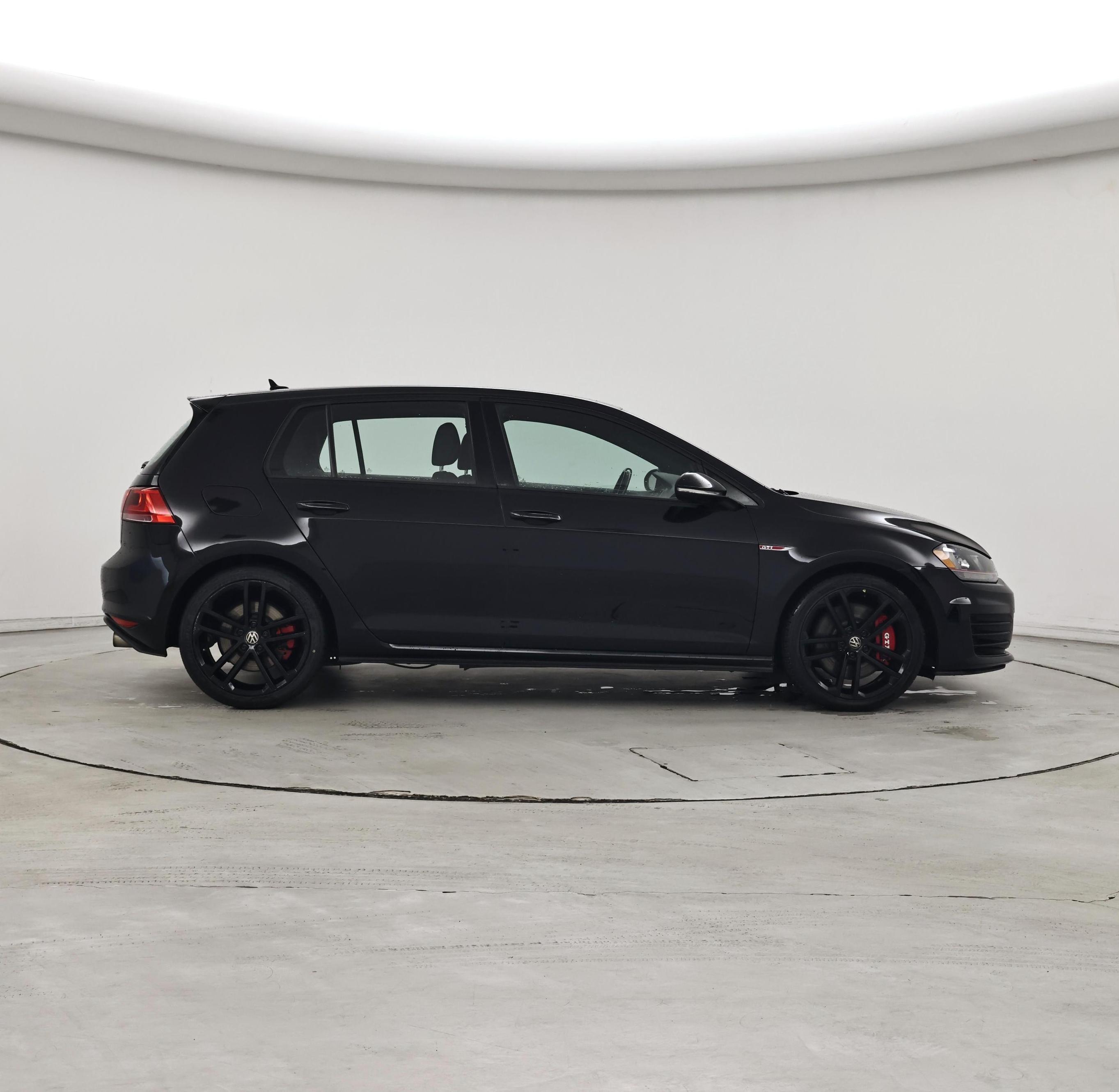 Thumbnail: 2017 Volkswagen Golf - 7