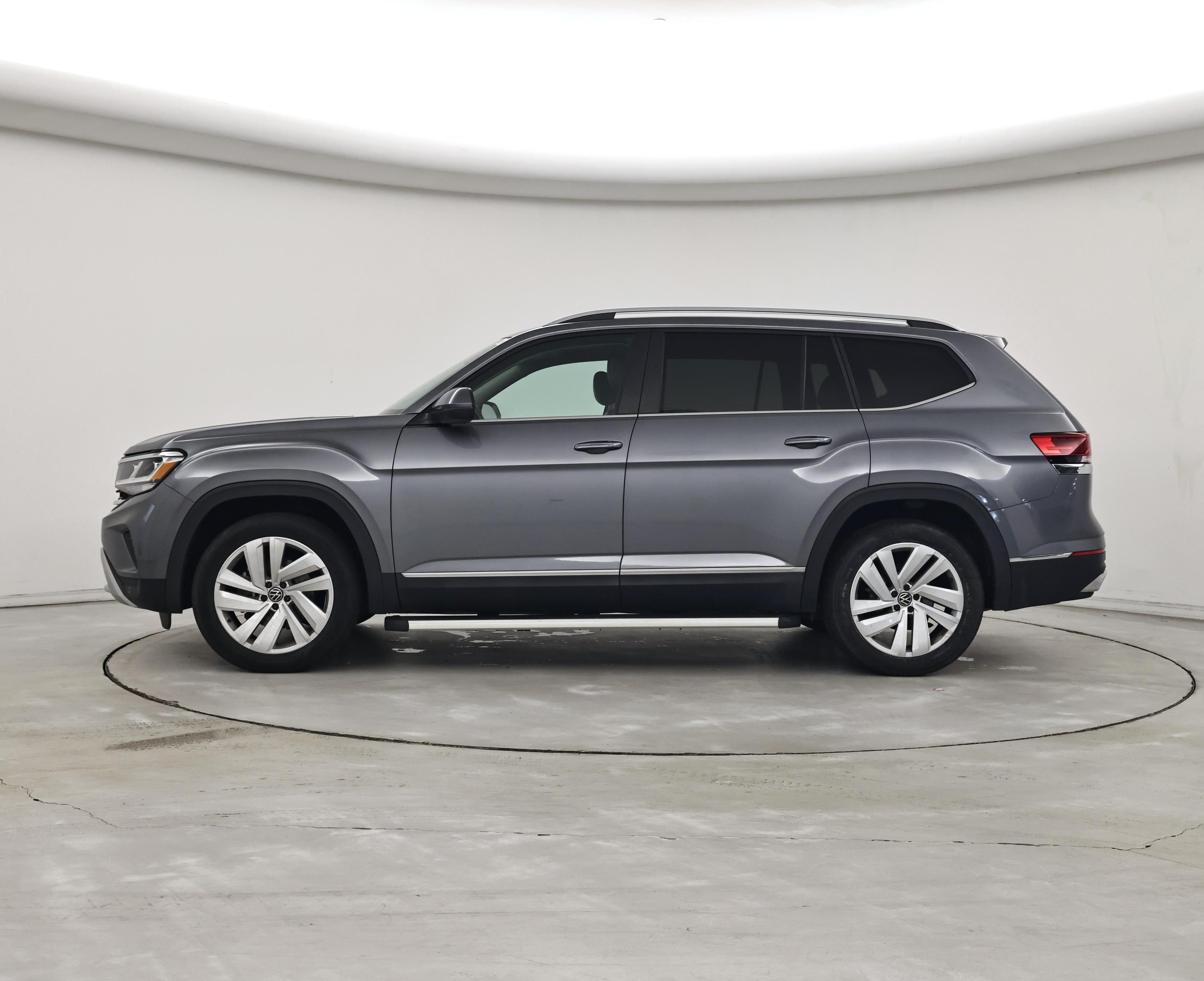 Thumbnail: 2021 Volkswagen Atlas - 3