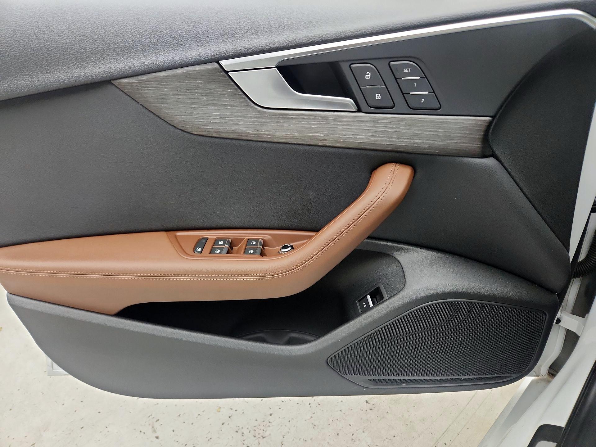 Thumbnail: 2019 Audi A4 - 12
