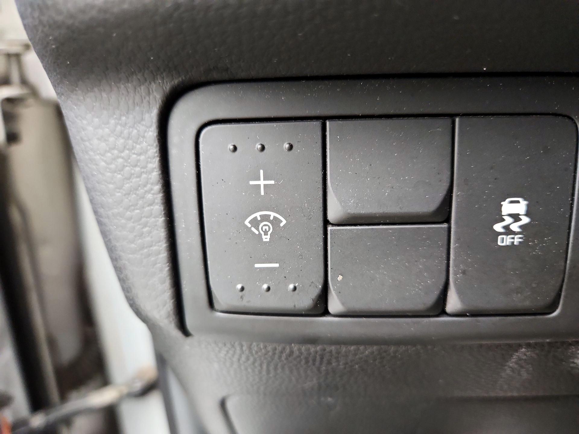 Thumbnail: 2014 Kia Soul - 13