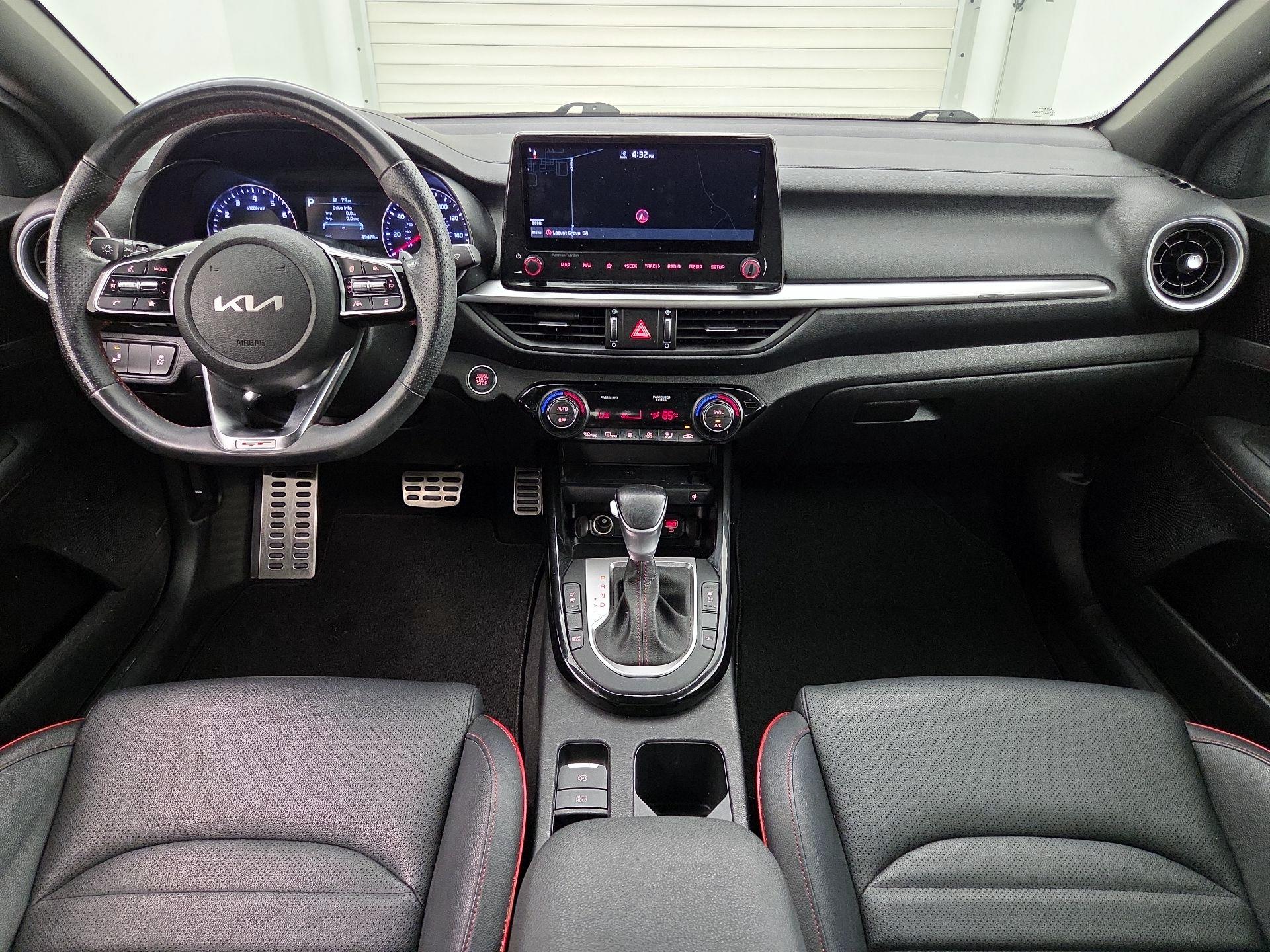 Thumbnail: 2022 Kia Forte - 9