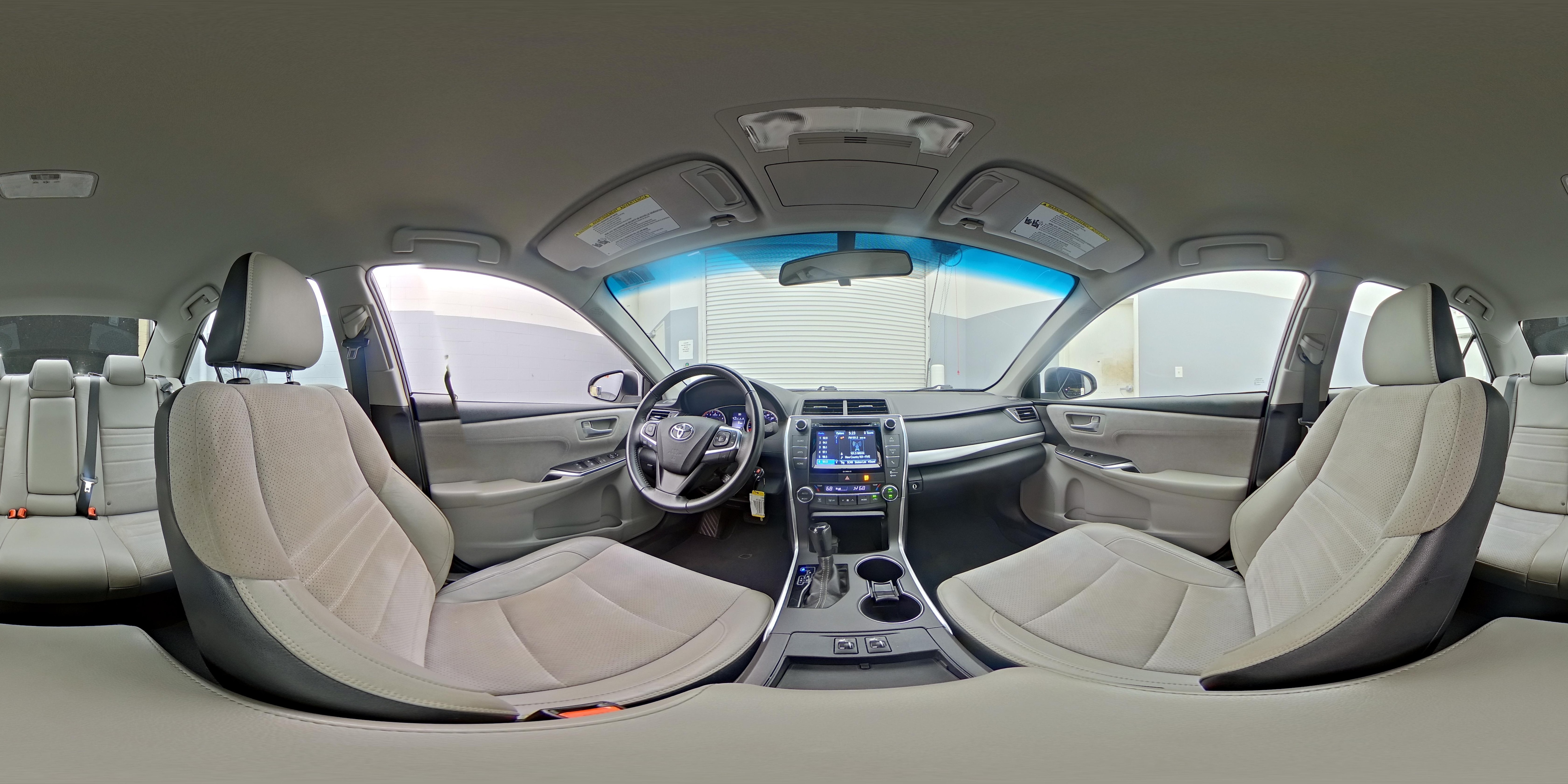 2016 Toyota Camry XSE - Photo 23