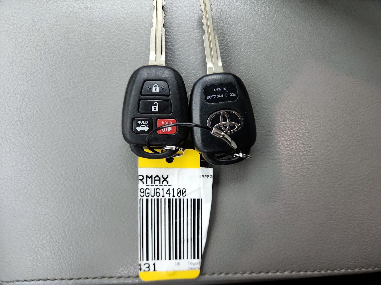 2016 Toyota Camry XSE - Photo 22