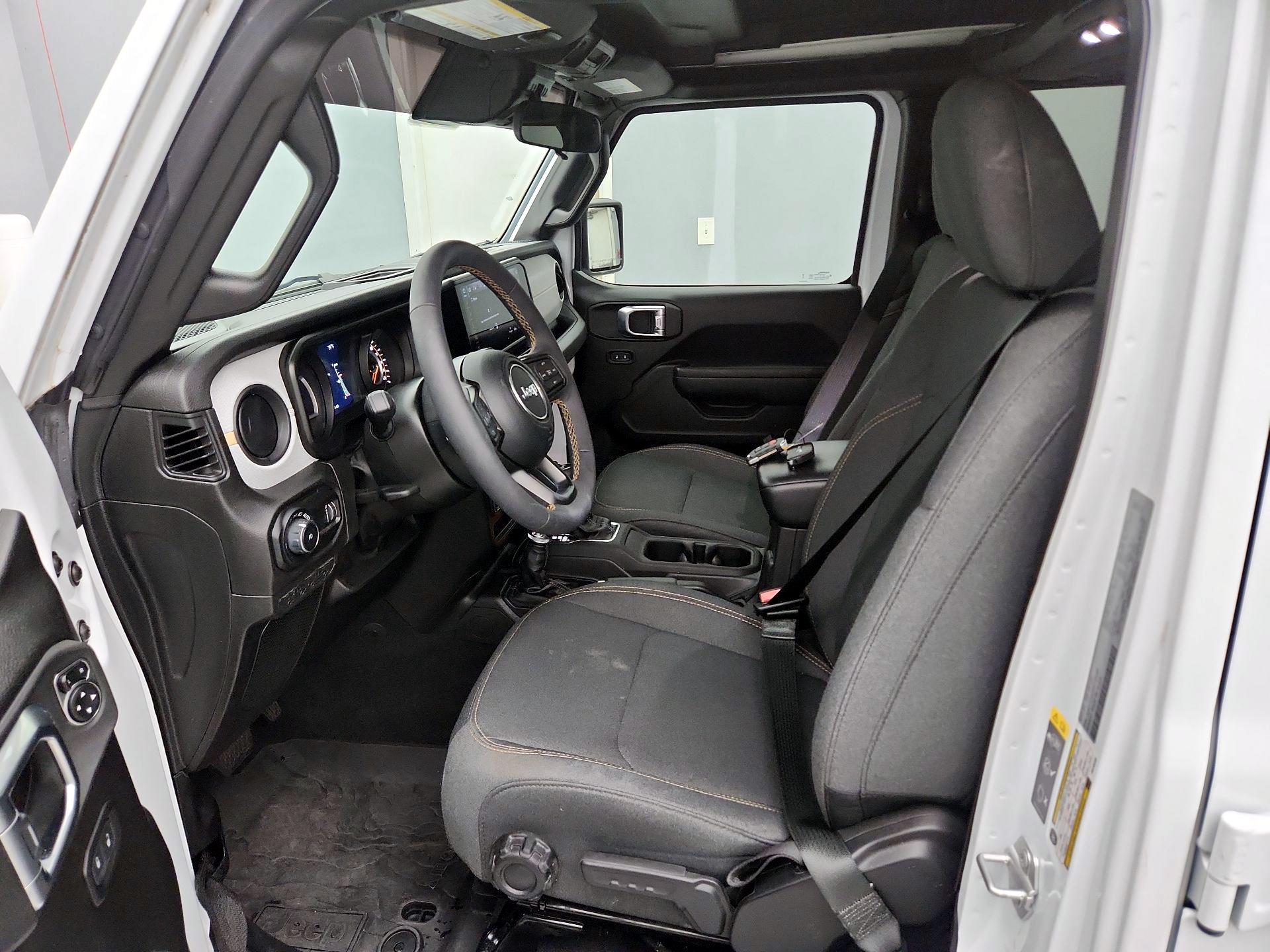 Thumbnail: 2024 Jeep Wrangler - 11