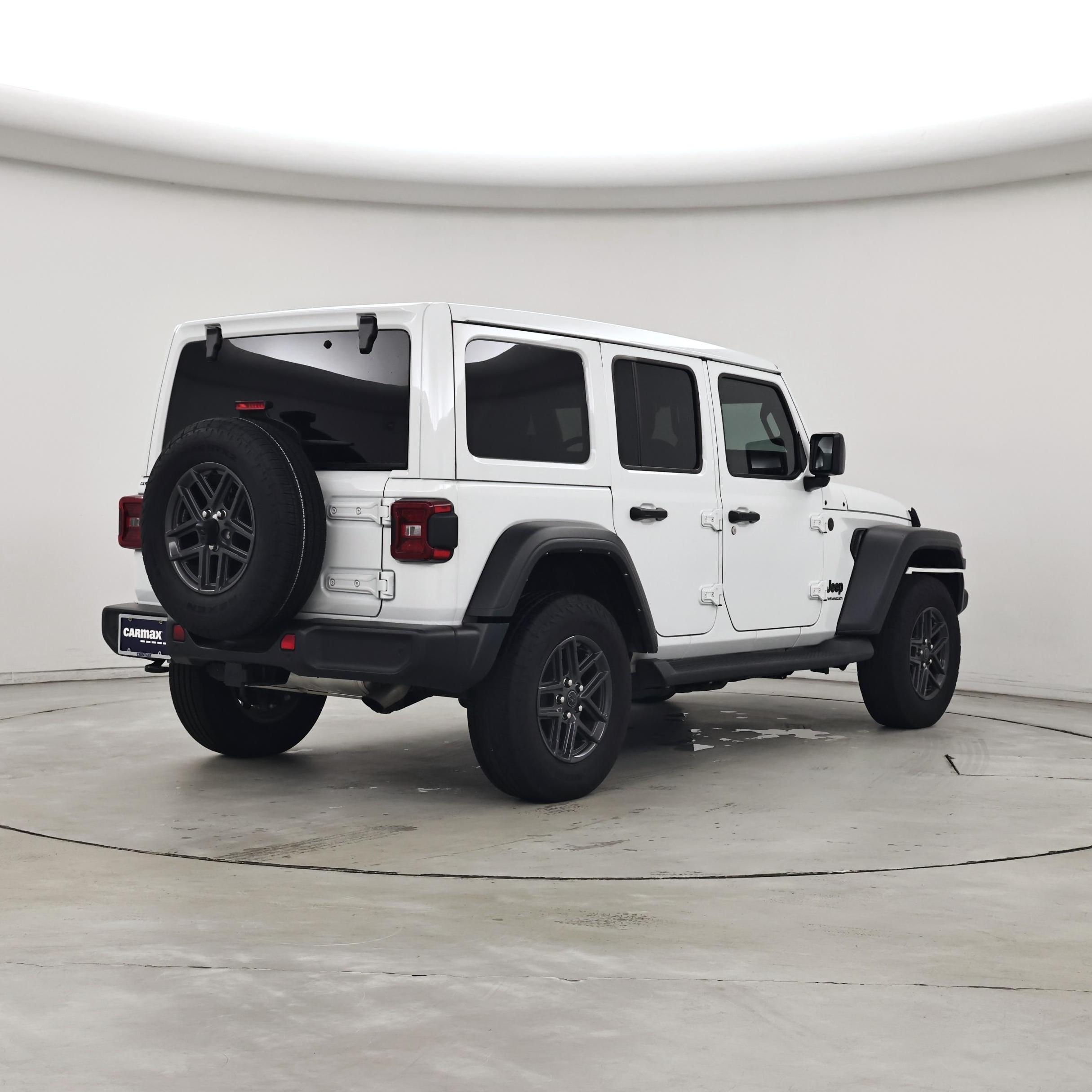 Thumbnail: 2024 Jeep Wrangler - 8