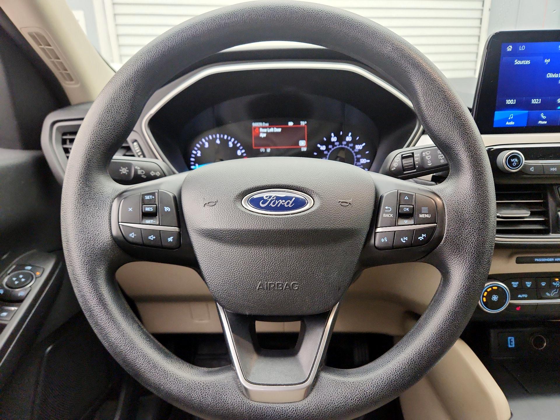 Thumbnail: 2020 Ford Escape - 10