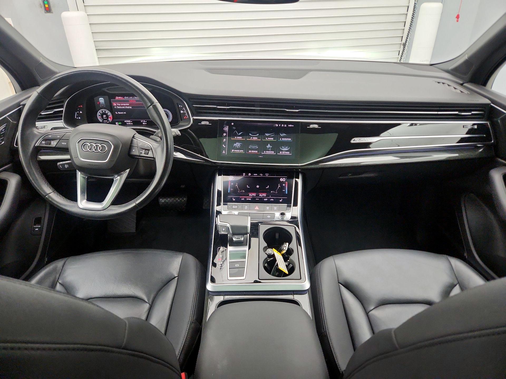 Thumbnail: 2021 Audi Q7 - 9