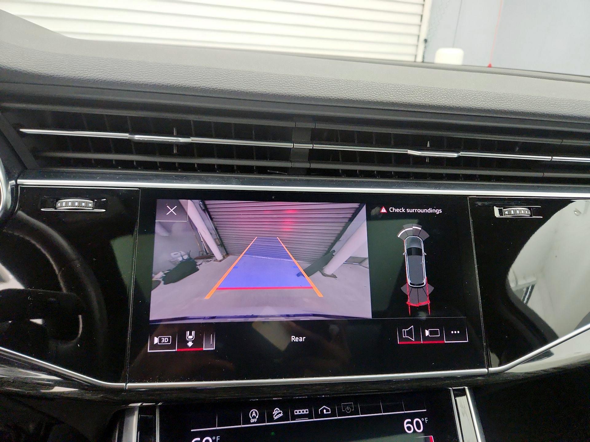 Thumbnail: 2021 Audi Q7 - 15