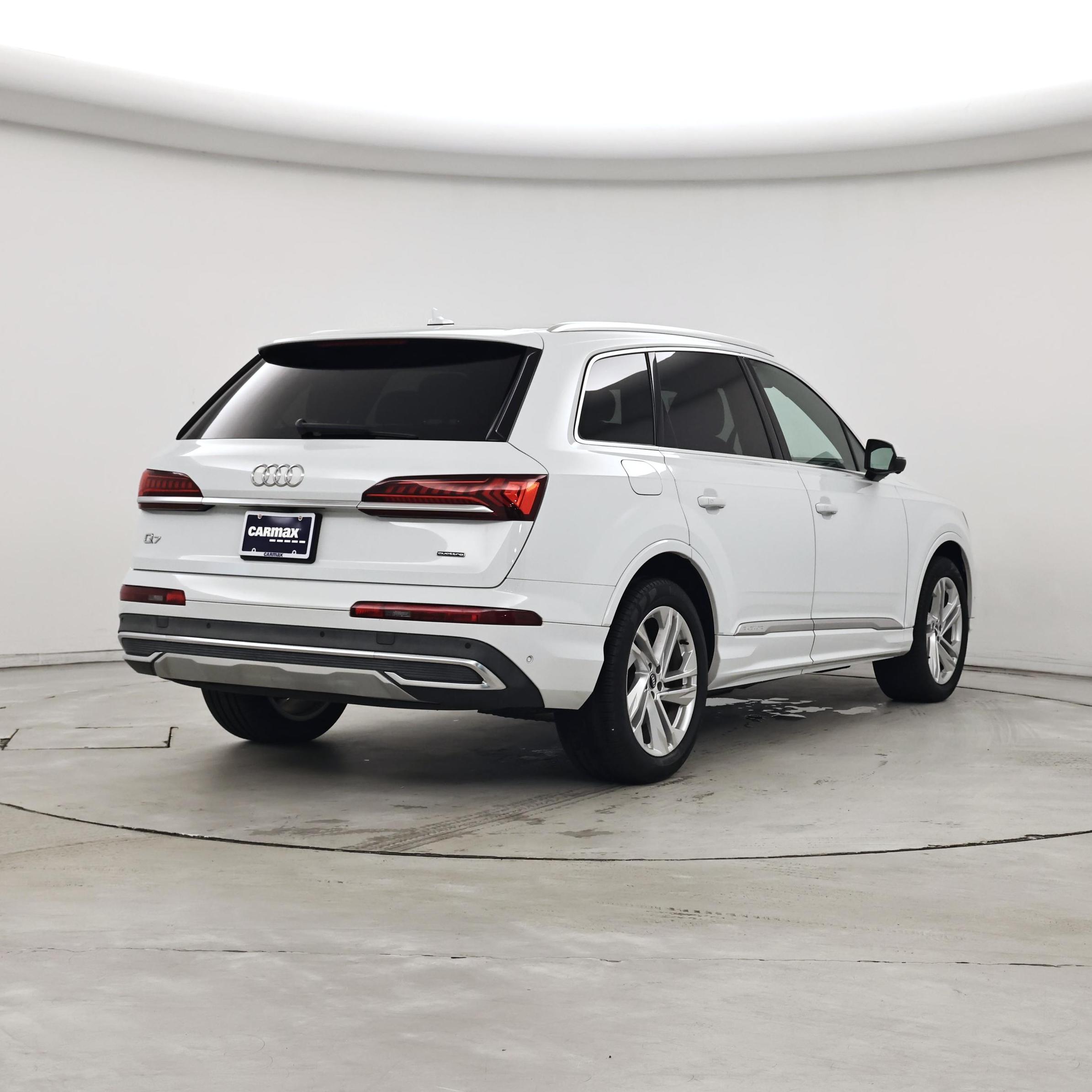 Thumbnail: 2021 Audi Q7 - 8
