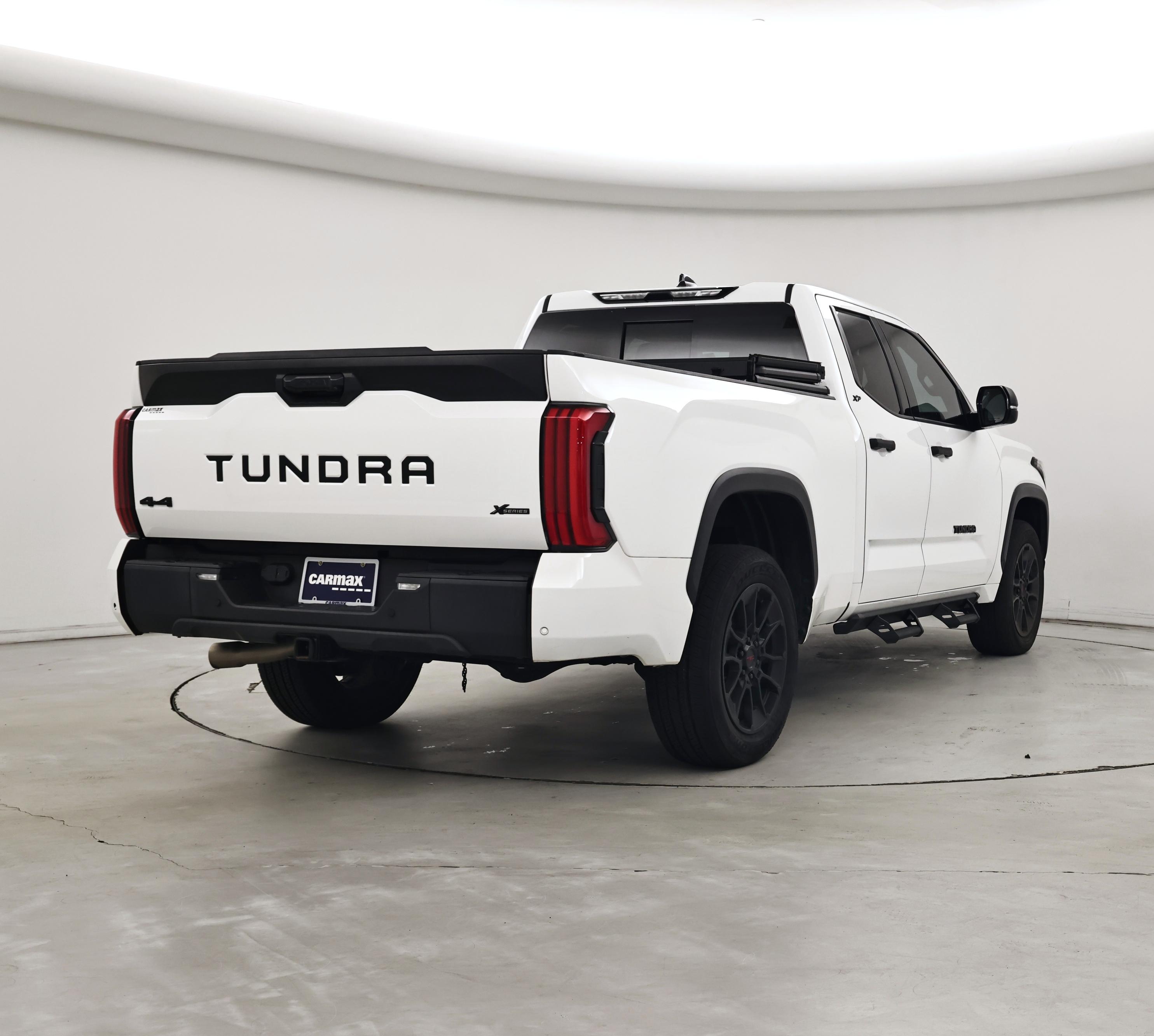 Thumbnail: 2022 Toyota Tundra - 8