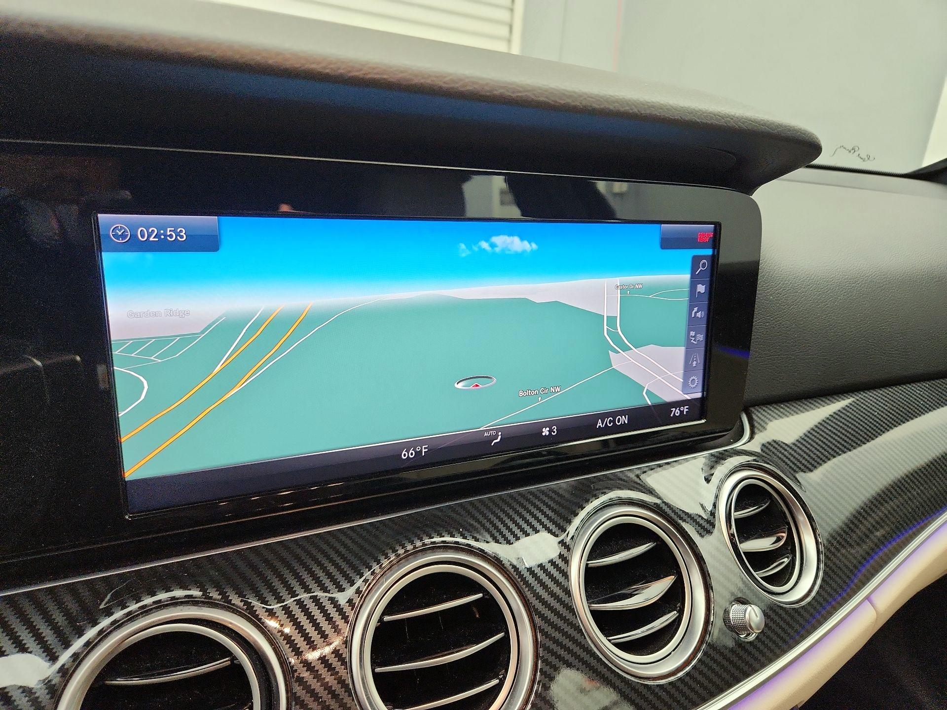 Thumbnail: 2018 Mercedes-Benz E-Class - 14